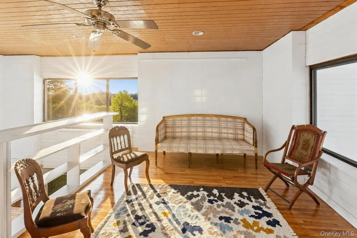 29 Huntting Road, East Hampton, NY, 4 Bedrooms Bedrooms, 13 Rooms Rooms,3 BathroomsBathrooms,Residential Lease,For Rent,Huntting,0,964459 29 Huntting Road, East Hampton, NY, 4 Bedrooms Bedrooms, 13 Rooms Rooms,3 BathroomsBathrooms,Residential Lease,For Rent,Huntting,0,964459