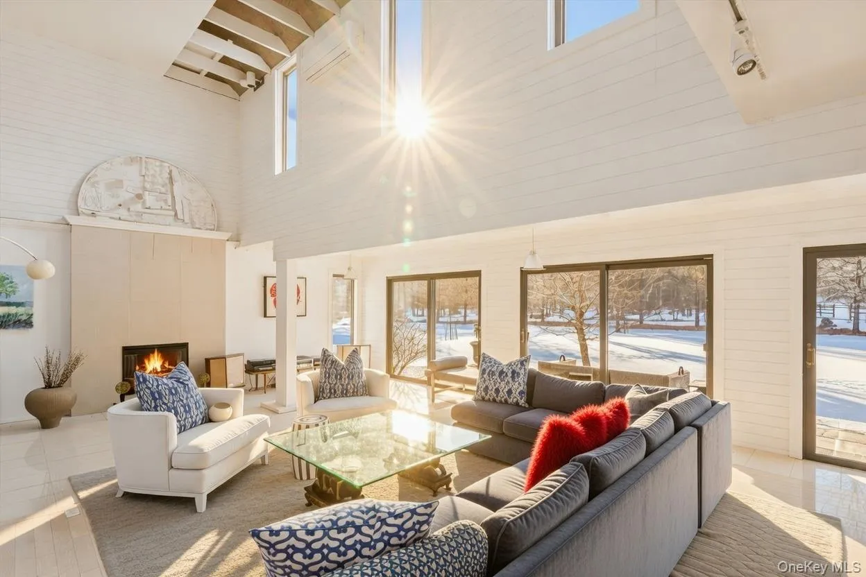 29 Huntting Road, East Hampton, NY, 4 Bedrooms Bedrooms, 13 Rooms Rooms,3 BathroomsBathrooms,Residential Lease,For Rent,Huntting,0,964459 29 Huntting Road, East Hampton, NY, 4 Bedrooms Bedrooms, 13 Rooms Rooms,3 BathroomsBathrooms,Residential Lease,For Rent,Huntting,0,964459