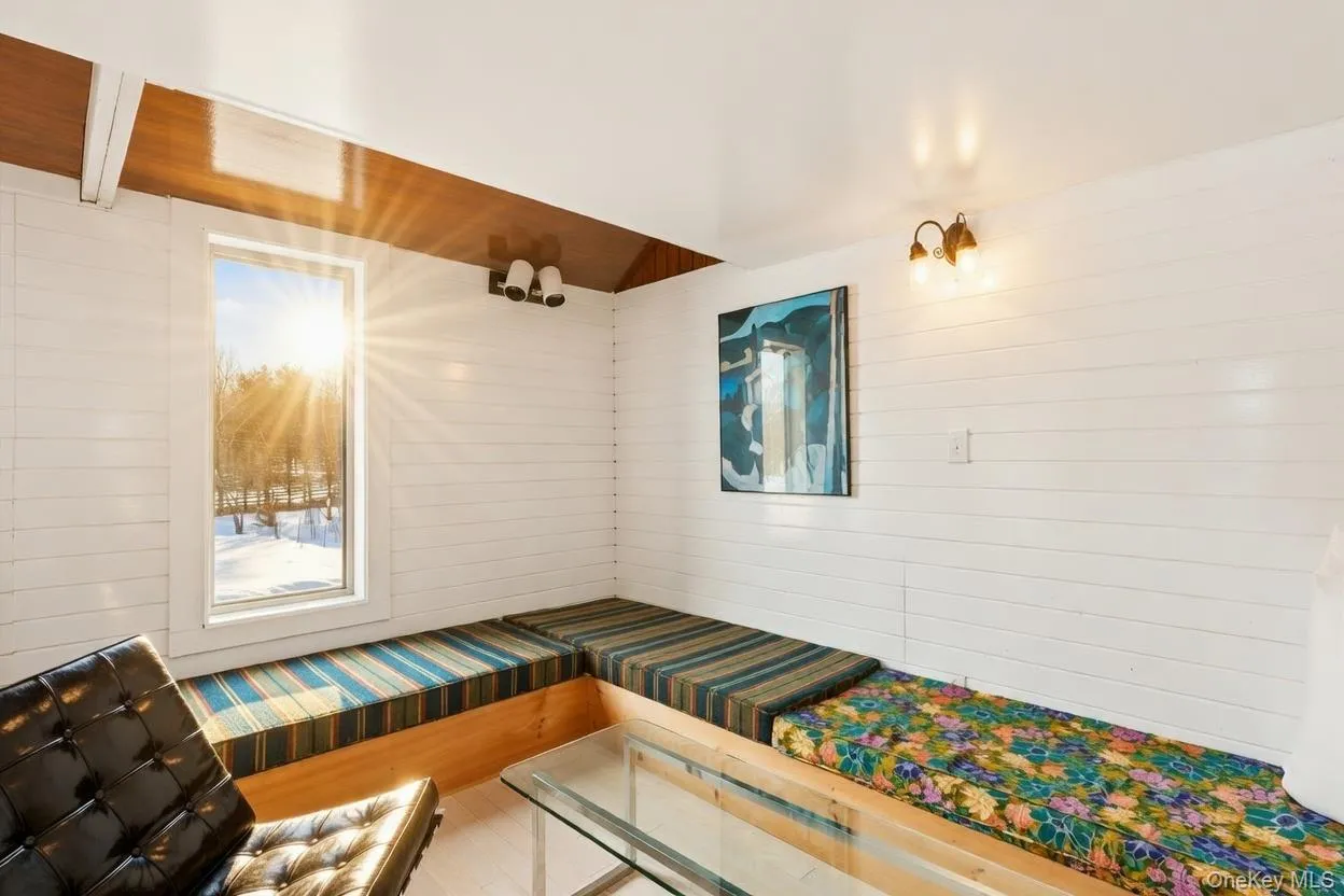 29 Huntting Road, East Hampton, NY, 4 Bedrooms Bedrooms, 13 Rooms Rooms,3 BathroomsBathrooms,Residential Lease,For Rent,Huntting,0,964459 29 Huntting Road, East Hampton, NY, 4 Bedrooms Bedrooms, 13 Rooms Rooms,3 BathroomsBathrooms,Residential Lease,For Rent,Huntting,0,964459