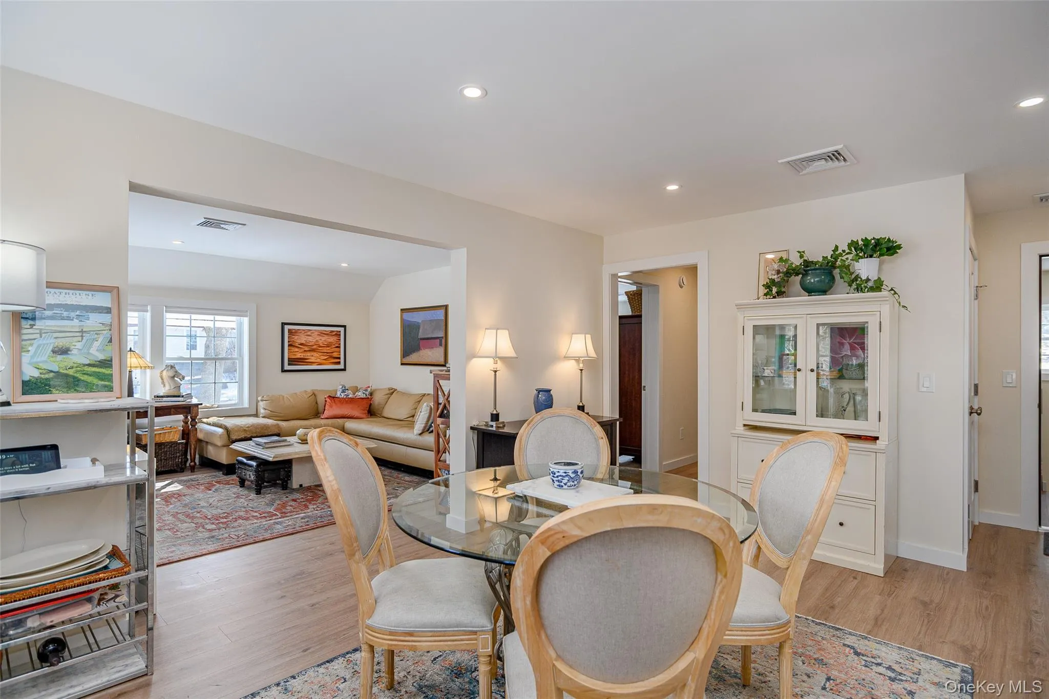 5E Spring Street, Pawling, NY, 1 Bedroom Bedrooms, 3 Rooms Rooms,1 BathroomBathrooms,Residential Lease,For Rent,Spring,0,964475 5E Spring Street, Pawling, NY, 1 Bedroom Bedrooms, 3 Rooms Rooms,1 BathroomBathrooms,Residential Lease,For Rent,Spring,0,964475