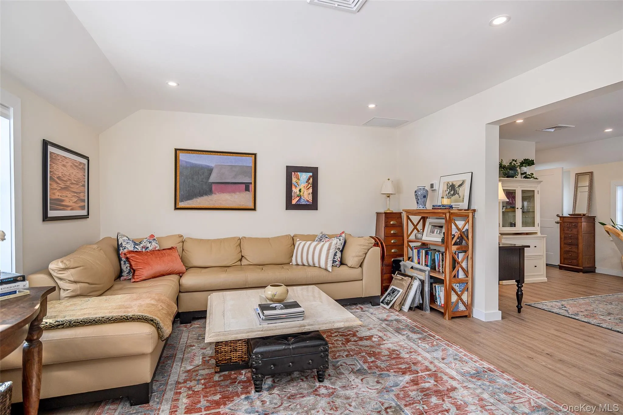 5E Spring Street, Pawling, NY, 1 Bedroom Bedrooms, 3 Rooms Rooms,1 BathroomBathrooms,Residential Lease,For Rent,Spring,0,964475 5E Spring Street, Pawling, NY, 1 Bedroom Bedrooms, 3 Rooms Rooms,1 BathroomBathrooms,Residential Lease,For Rent,Spring,0,964475