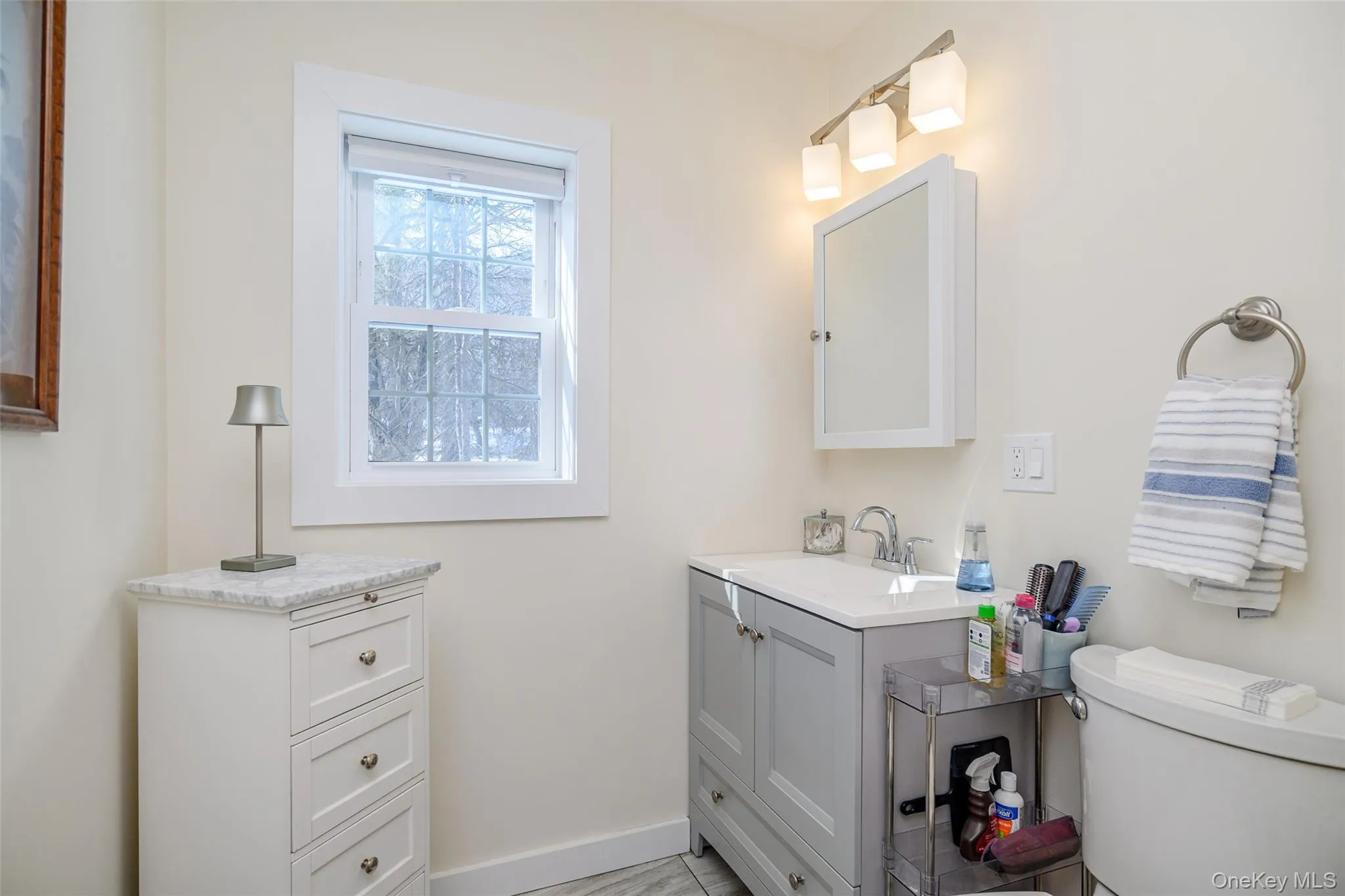 5E Spring Street, Pawling, NY, 1 Bedroom Bedrooms, 3 Rooms Rooms,1 BathroomBathrooms,Residential Lease,For Rent,Spring,0,964475 5E Spring Street, Pawling, NY, 1 Bedroom Bedrooms, 3 Rooms Rooms,1 BathroomBathrooms,Residential Lease,For Rent,Spring,0,964475