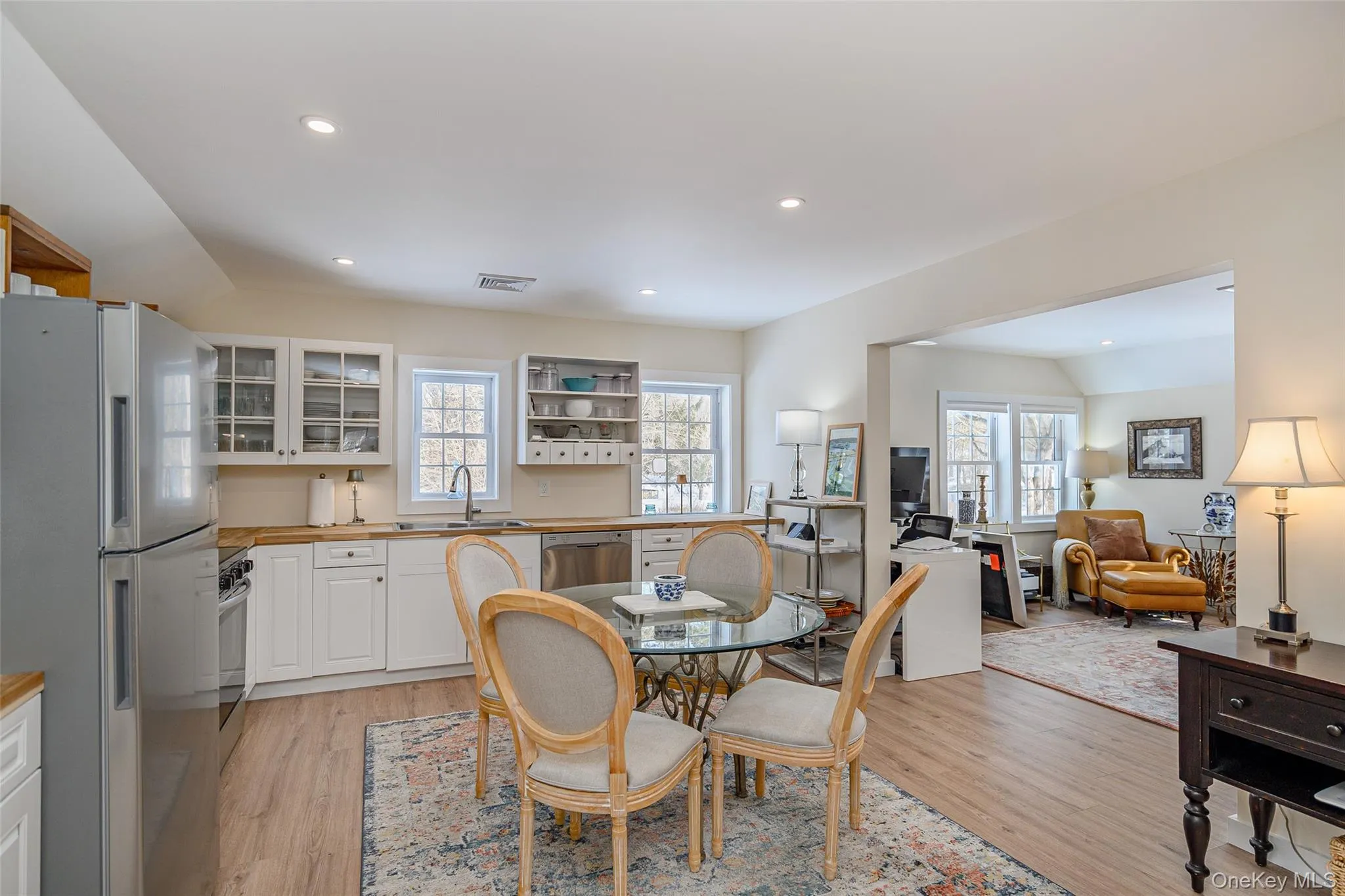 5E Spring Street, Pawling, NY, 1 Bedroom Bedrooms, 3 Rooms Rooms,1 BathroomBathrooms,Residential Lease,For Rent,Spring,0,964475 5E Spring Street, Pawling, NY, 1 Bedroom Bedrooms, 3 Rooms Rooms,1 BathroomBathrooms,Residential Lease,For Rent,Spring,0,964475