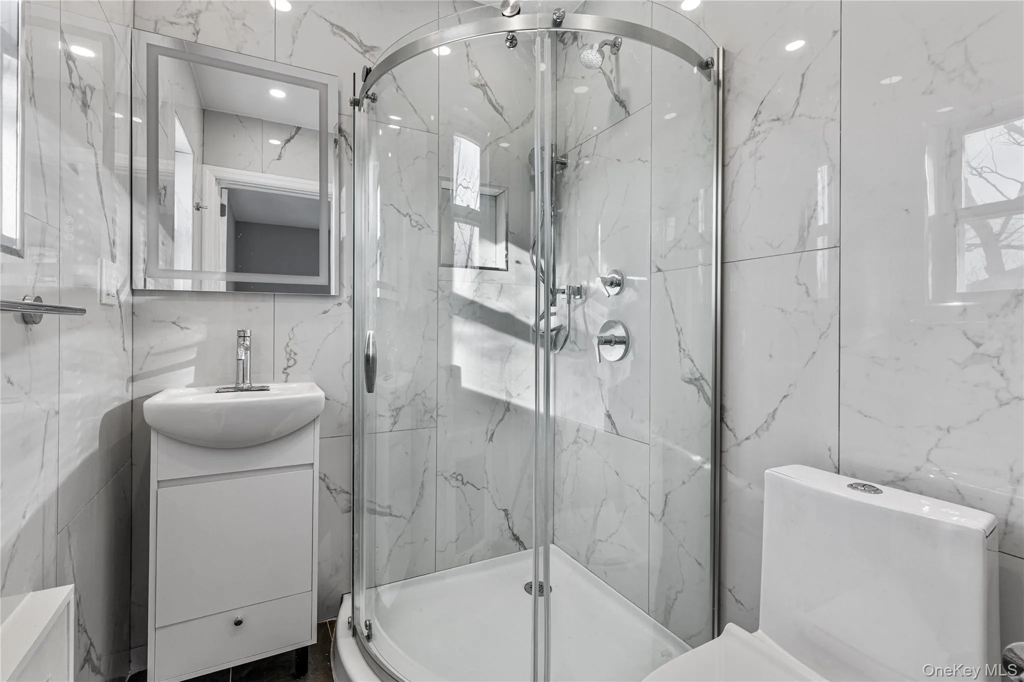 840 Broadway, Long Beach, NY, 3 Bedrooms Bedrooms, 6 Rooms Rooms,2 BathroomsBathrooms,Residential Lease,For Rent,Broadway,0,964494 840 Broadway, Long Beach, NY, 3 Bedrooms Bedrooms, 6 Rooms Rooms,2 BathroomsBathrooms,Residential Lease,For Rent,Broadway,0,964494