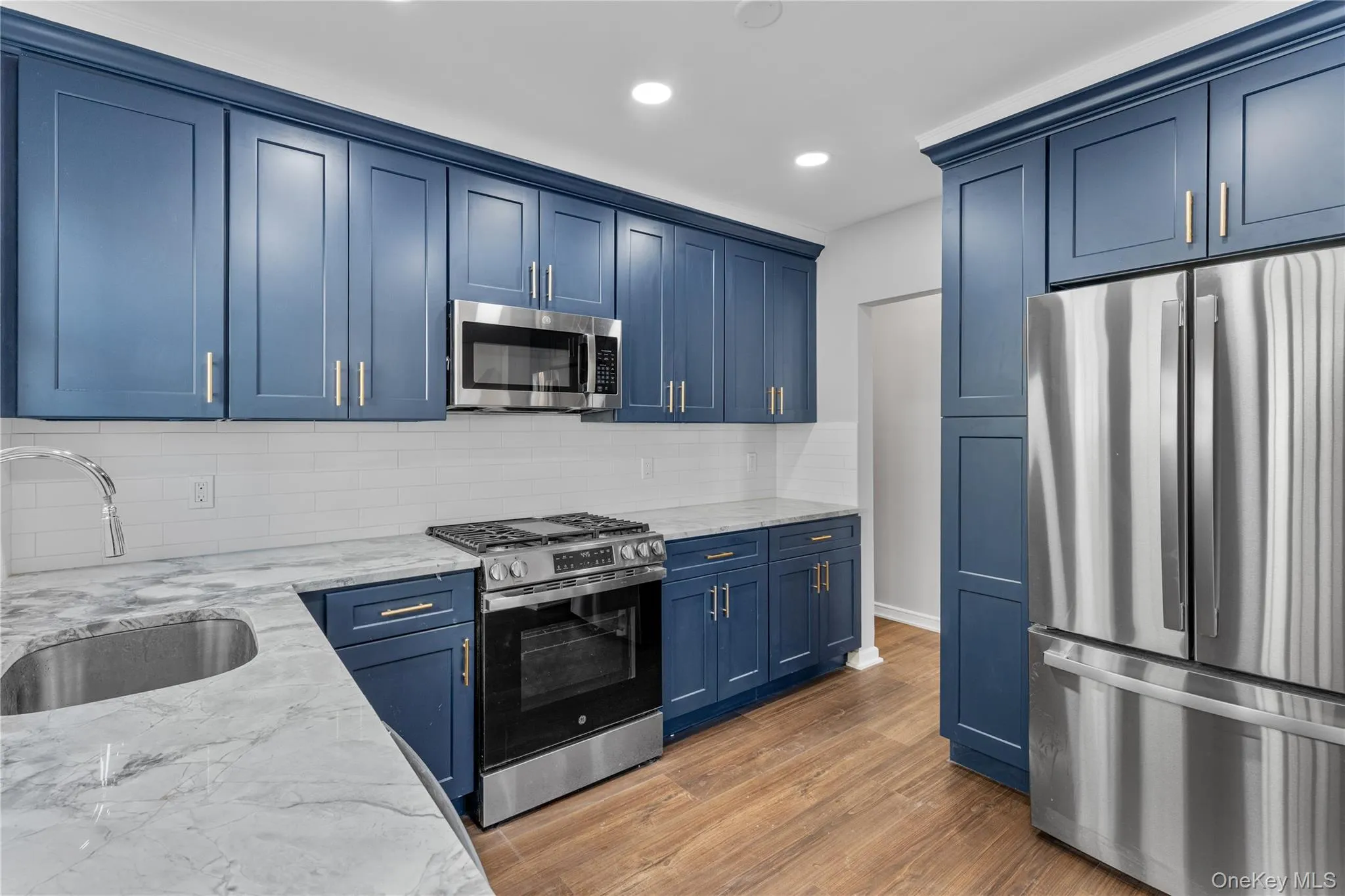 840 Broadway, Long Beach, NY, 3 Bedrooms Bedrooms, 6 Rooms Rooms,2 BathroomsBathrooms,Residential Lease,For Rent,Broadway,0,964494 840 Broadway, Long Beach, NY, 3 Bedrooms Bedrooms, 6 Rooms Rooms,2 BathroomsBathrooms,Residential Lease,For Rent,Broadway,0,964494