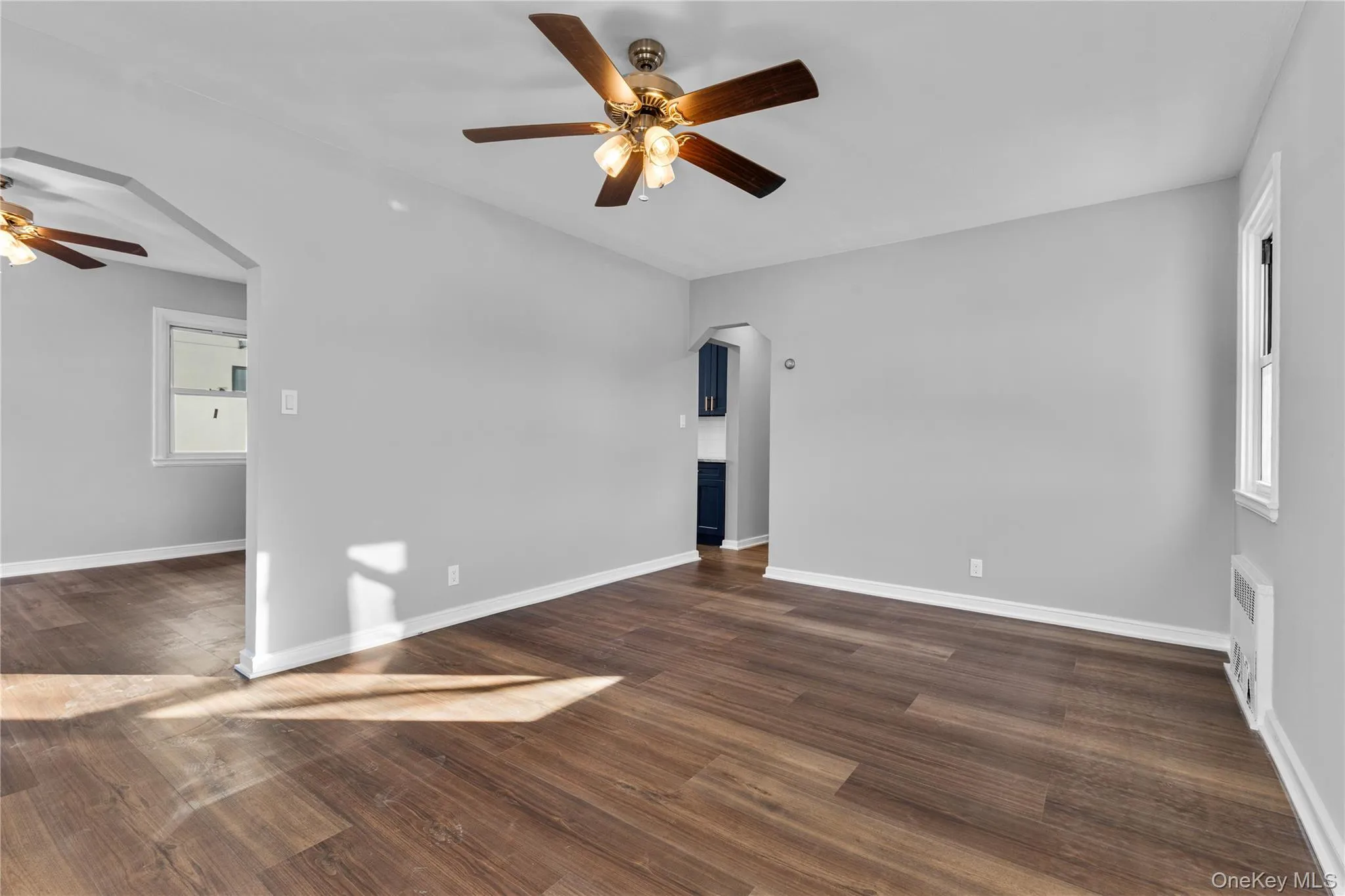 840 Broadway, Long Beach, NY, 3 Bedrooms Bedrooms, 6 Rooms Rooms,2 BathroomsBathrooms,Residential Lease,For Rent,Broadway,0,964494 840 Broadway, Long Beach, NY, 3 Bedrooms Bedrooms, 6 Rooms Rooms,2 BathroomsBathrooms,Residential Lease,For Rent,Broadway,0,964494