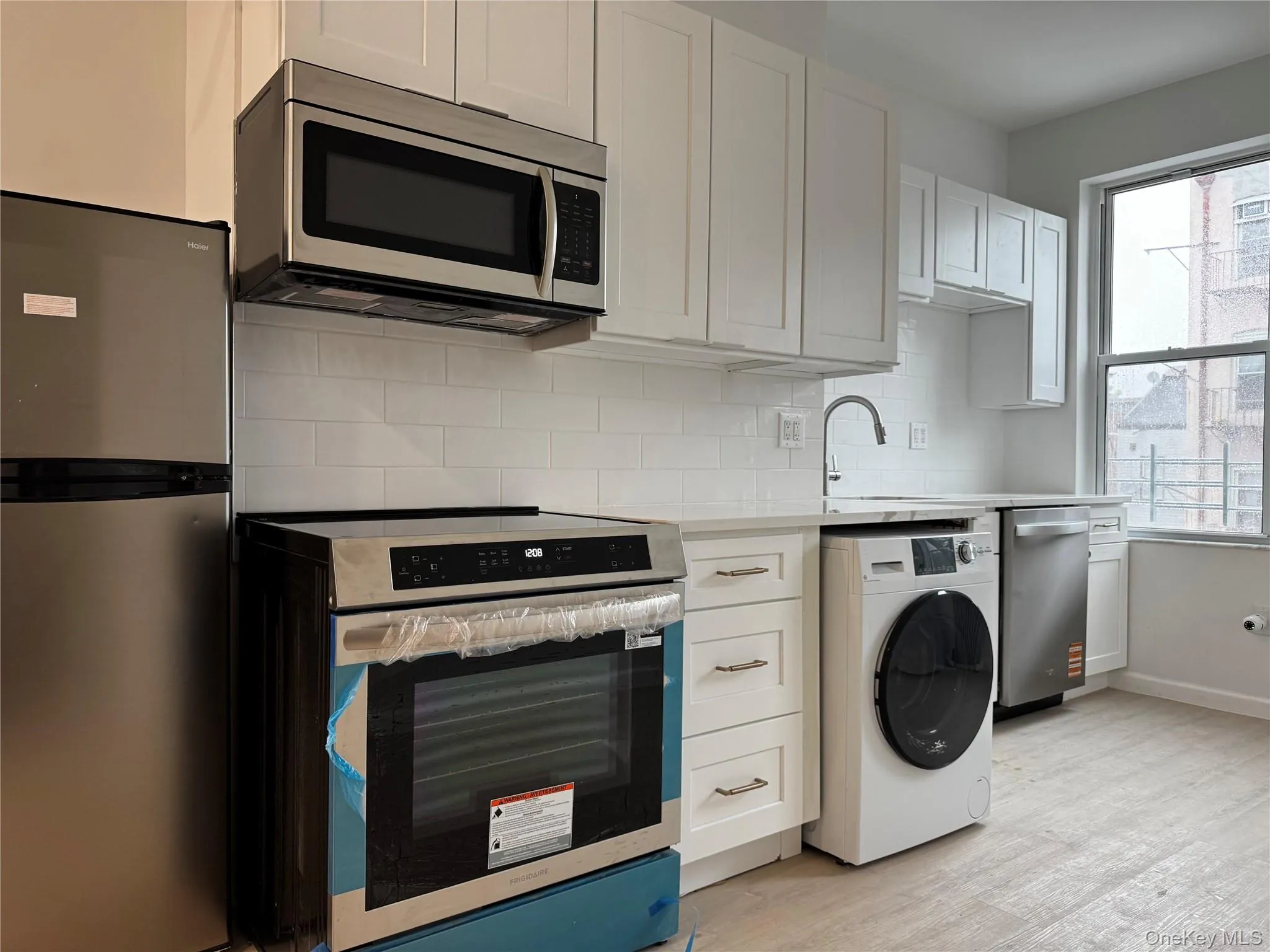 754 Manhattan Avenue, New York, NY, 1 Bedroom Bedrooms, 3 Rooms Rooms,1 BathroomBathrooms,Residential Lease,For Rent,Manhattan,0,964496 754 Manhattan Avenue, New York, NY, 1 Bedroom Bedrooms, 3 Rooms Rooms,1 BathroomBathrooms,Residential Lease,For Rent,Manhattan,0,964496