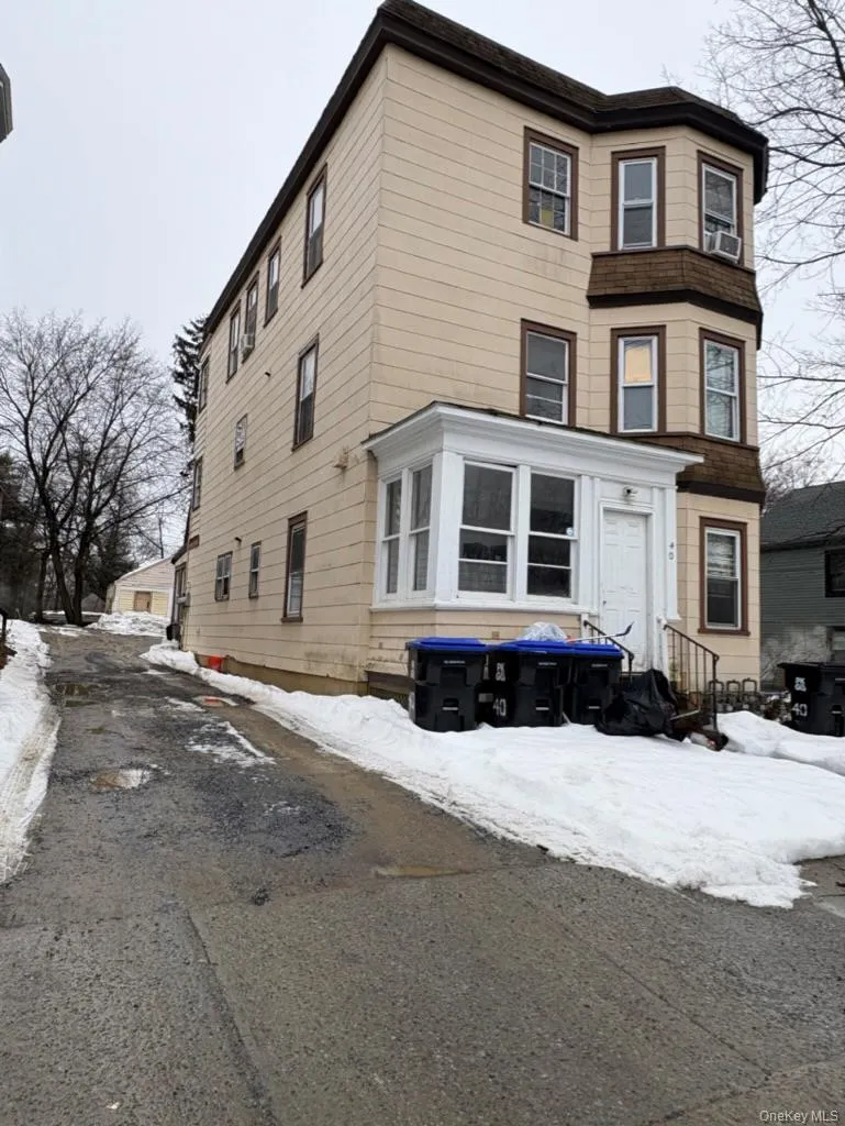40 Parker Avenue, Poughkeepsie, NY, 3 Bedrooms Bedrooms, 7 Rooms Rooms,1 BathroomBathrooms,Residential Lease,For Rent,Parker,0,964512 40 Parker Avenue, Poughkeepsie, NY, 3 Bedrooms Bedrooms, 7 Rooms Rooms,1 BathroomBathrooms,Residential Lease,For Rent,Parker,0,964512