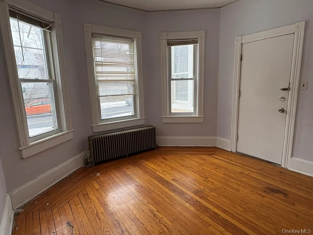 40 Parker Avenue, Poughkeepsie, NY, 3 Bedrooms Bedrooms, 7 Rooms Rooms,1 BathroomBathrooms,Residential Lease,For Rent,Parker,0,964512 40 Parker Avenue, Poughkeepsie, NY, 3 Bedrooms Bedrooms, 7 Rooms Rooms,1 BathroomBathrooms,Residential Lease,For Rent,Parker,0,964512