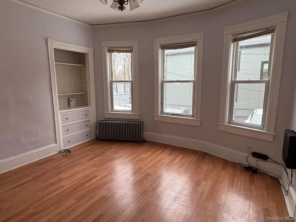 40 Parker Avenue, Poughkeepsie, NY, 3 Bedrooms Bedrooms, 7 Rooms Rooms,1 BathroomBathrooms,Residential Lease,For Rent,Parker,0,964512 40 Parker Avenue, Poughkeepsie, NY, 3 Bedrooms Bedrooms, 7 Rooms Rooms,1 BathroomBathrooms,Residential Lease,For Rent,Parker,0,964512