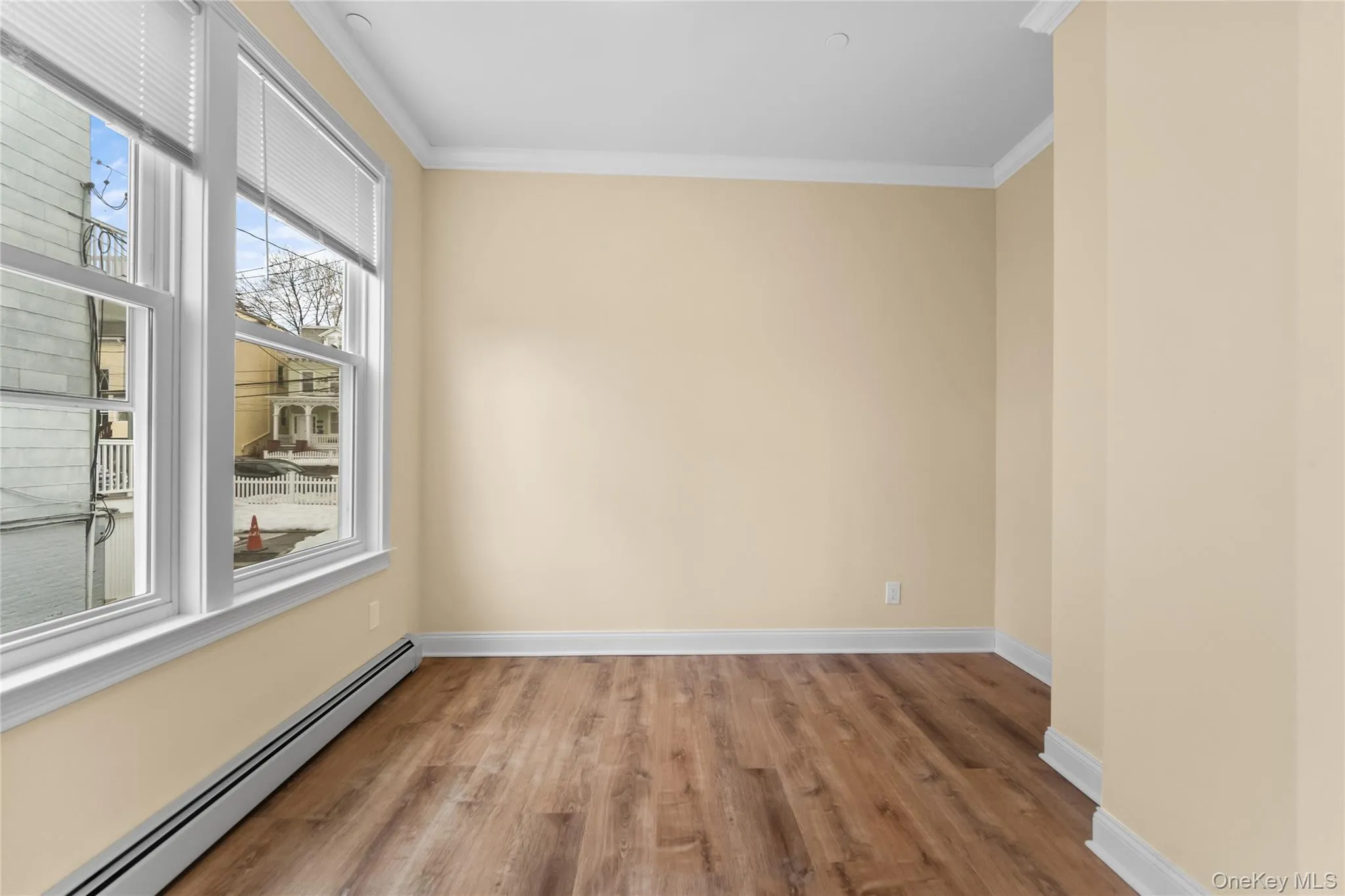 81 Washington Street, Greenburgh, NY, 3 Bedrooms Bedrooms, 5 Rooms Rooms,1 BathroomBathrooms,Residential Lease,For Rent,Washington,0,964531 81 Washington Street, Greenburgh, NY, 3 Bedrooms Bedrooms, 5 Rooms Rooms,1 BathroomBathrooms,Residential Lease,For Rent,Washington,0,964531