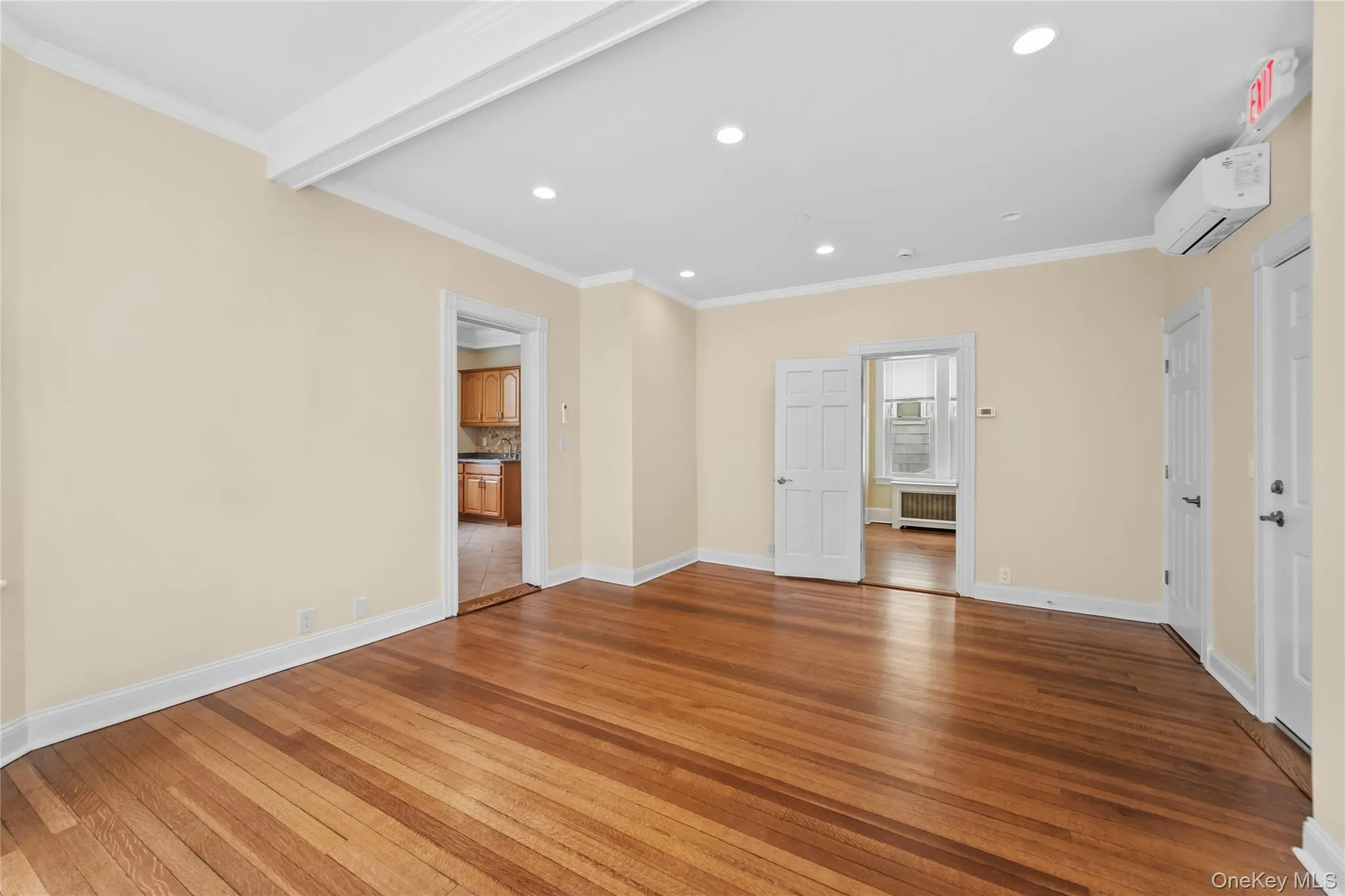 81 Washington Street, Greenburgh, NY, 3 Bedrooms Bedrooms, 5 Rooms Rooms,1 BathroomBathrooms,Residential Lease,For Rent,Washington,0,964531 81 Washington Street, Greenburgh, NY, 3 Bedrooms Bedrooms, 5 Rooms Rooms,1 BathroomBathrooms,Residential Lease,For Rent,Washington,0,964531