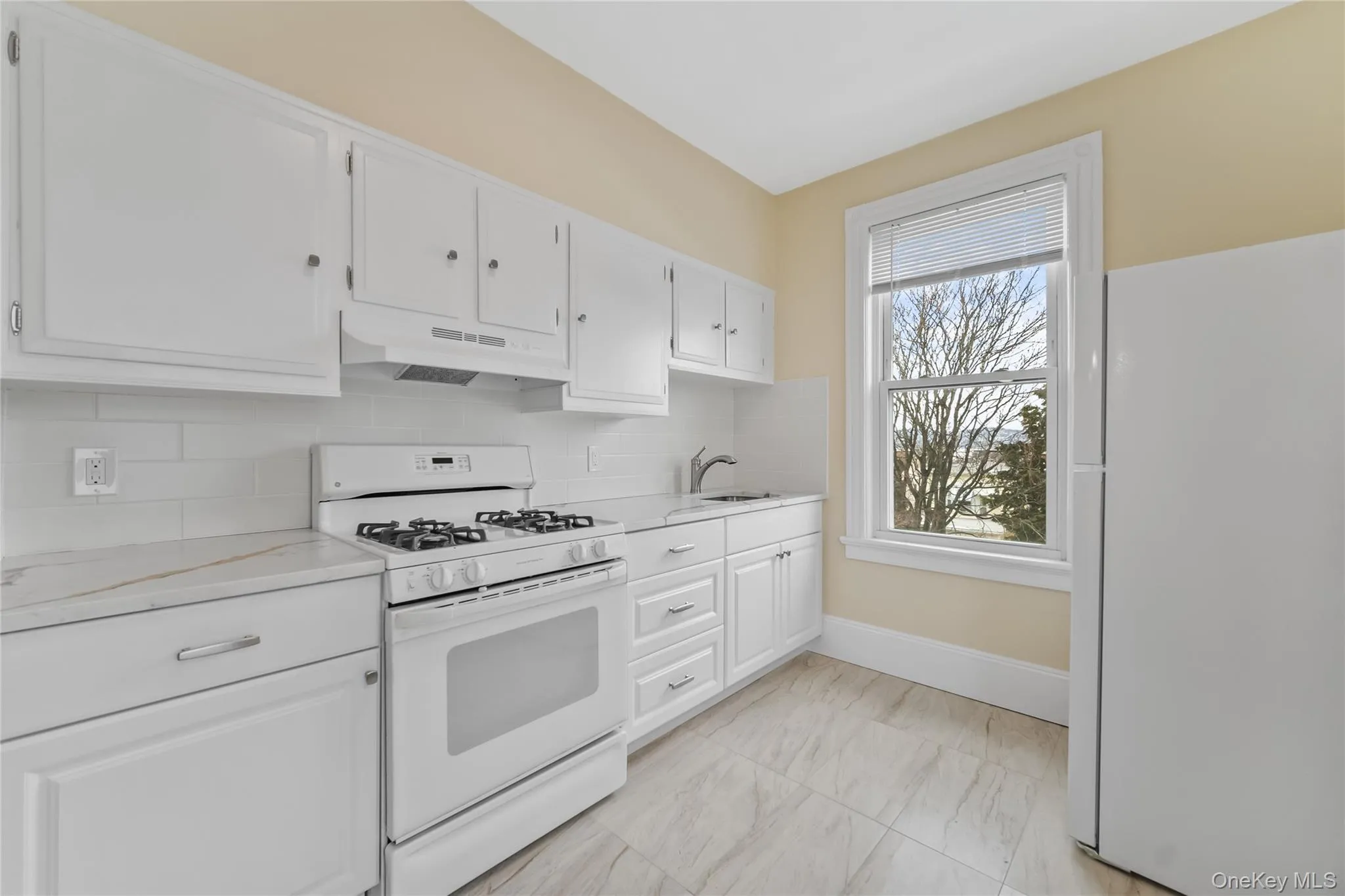 81 Washington Street, Greenburgh, NY, 3 Bedrooms Bedrooms, 5 Rooms Rooms,1 BathroomBathrooms,Residential Lease,For Rent,Washington,0,964532 81 Washington Street, Greenburgh, NY, 3 Bedrooms Bedrooms, 5 Rooms Rooms,1 BathroomBathrooms,Residential Lease,For Rent,Washington,0,964532