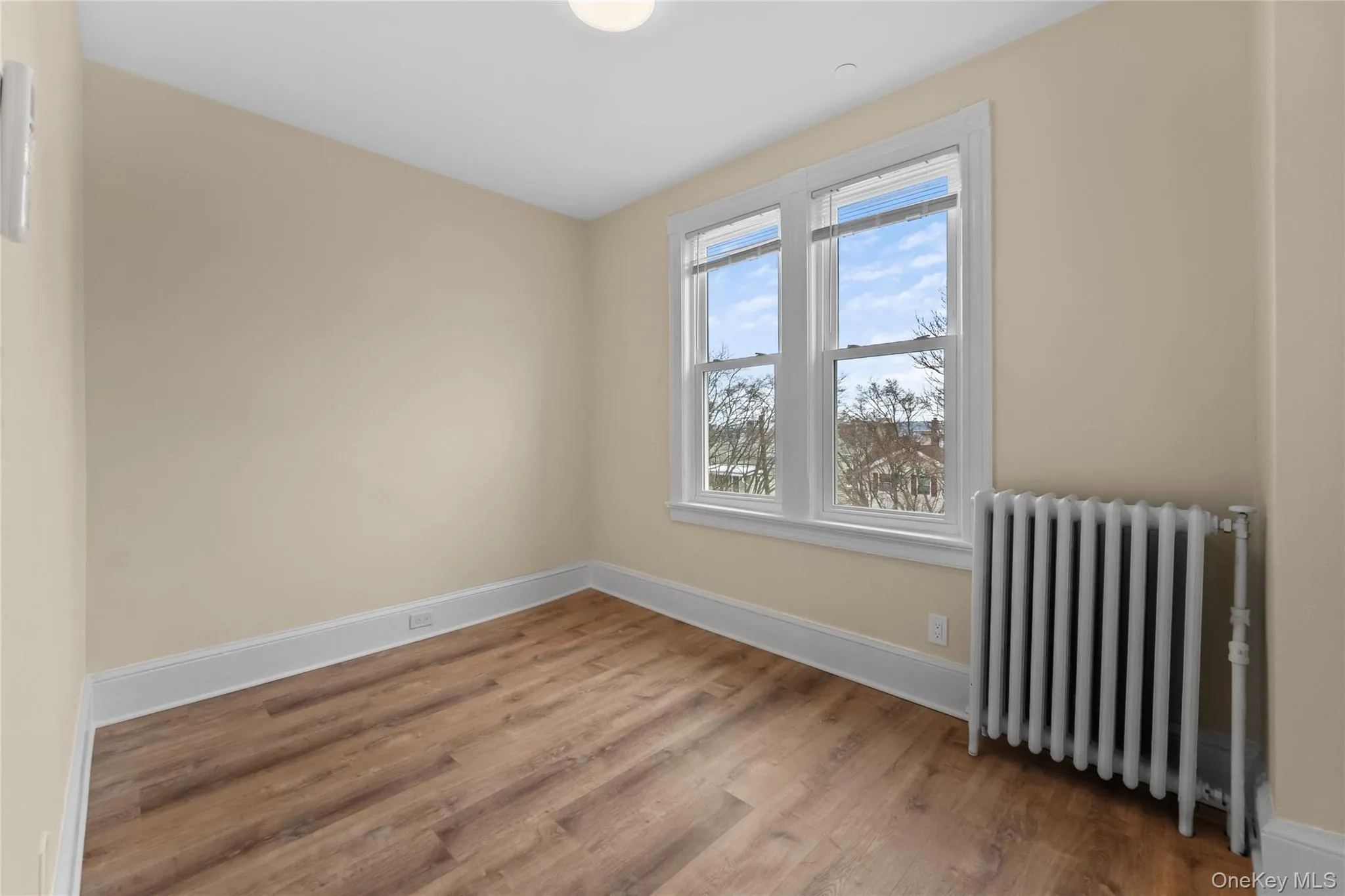 81 Washington Street, Greenburgh, NY, 3 Bedrooms Bedrooms, 5 Rooms Rooms,1 BathroomBathrooms,Residential Lease,For Rent,Washington,0,964532 81 Washington Street, Greenburgh, NY, 3 Bedrooms Bedrooms, 5 Rooms Rooms,1 BathroomBathrooms,Residential Lease,For Rent,Washington,0,964532