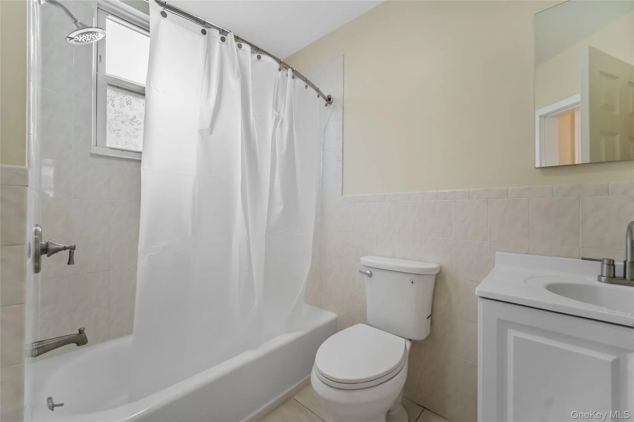 81 Washington Street, Greenburgh, NY, 3 Bedrooms Bedrooms, 5 Rooms Rooms,1 BathroomBathrooms,Residential Lease,For Rent,Washington,0,964532 81 Washington Street, Greenburgh, NY, 3 Bedrooms Bedrooms, 5 Rooms Rooms,1 BathroomBathrooms,Residential Lease,For Rent,Washington,0,964532