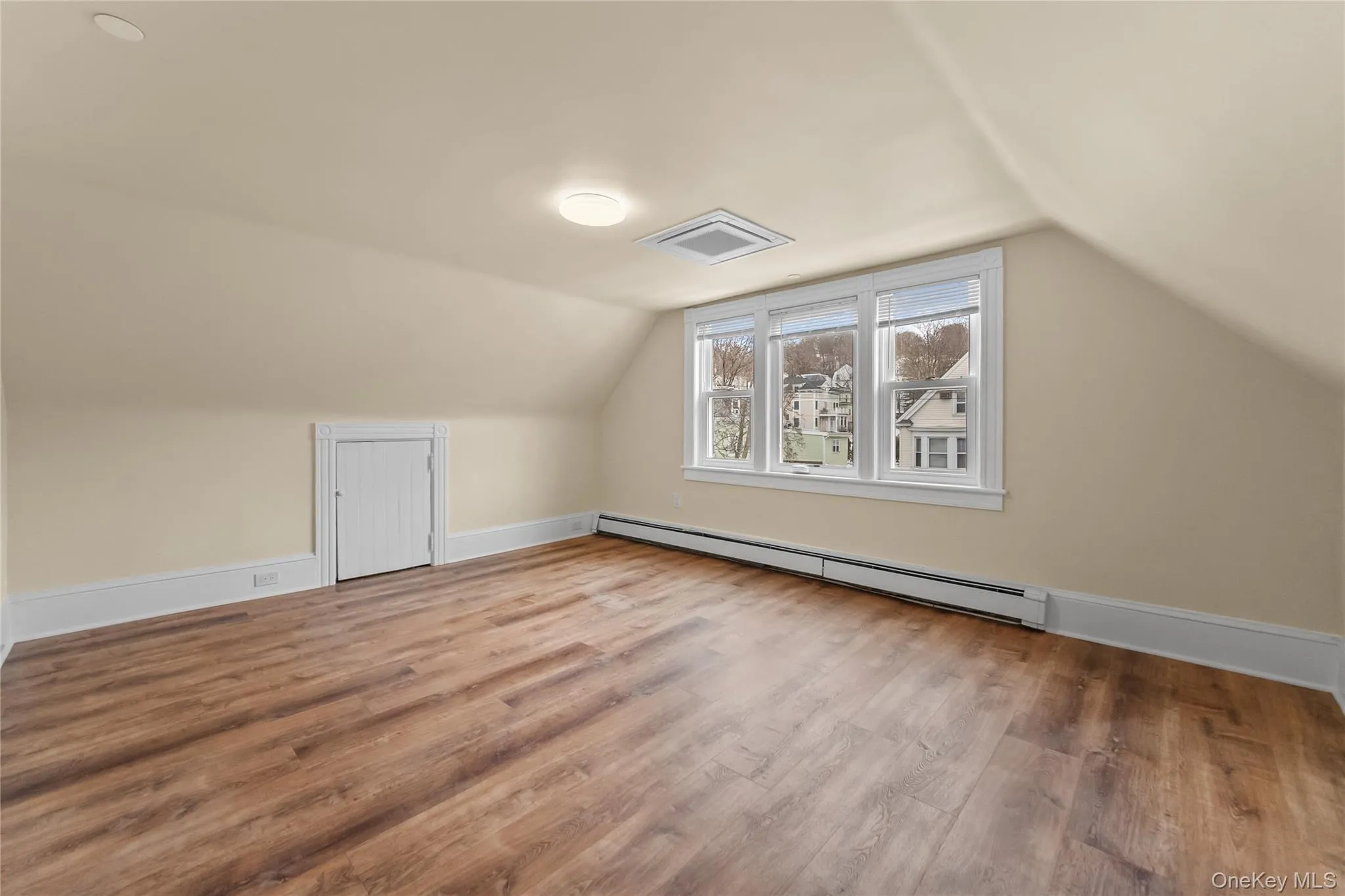 81 Washington Street, Greenburgh, NY, 1 Bedroom Bedrooms, 3 Rooms Rooms,1 BathroomBathrooms,Residential Lease,For Rent,Washington,0,964533 81 Washington Street, Greenburgh, NY, 1 Bedroom Bedrooms, 3 Rooms Rooms,1 BathroomBathrooms,Residential Lease,For Rent,Washington,0,964533