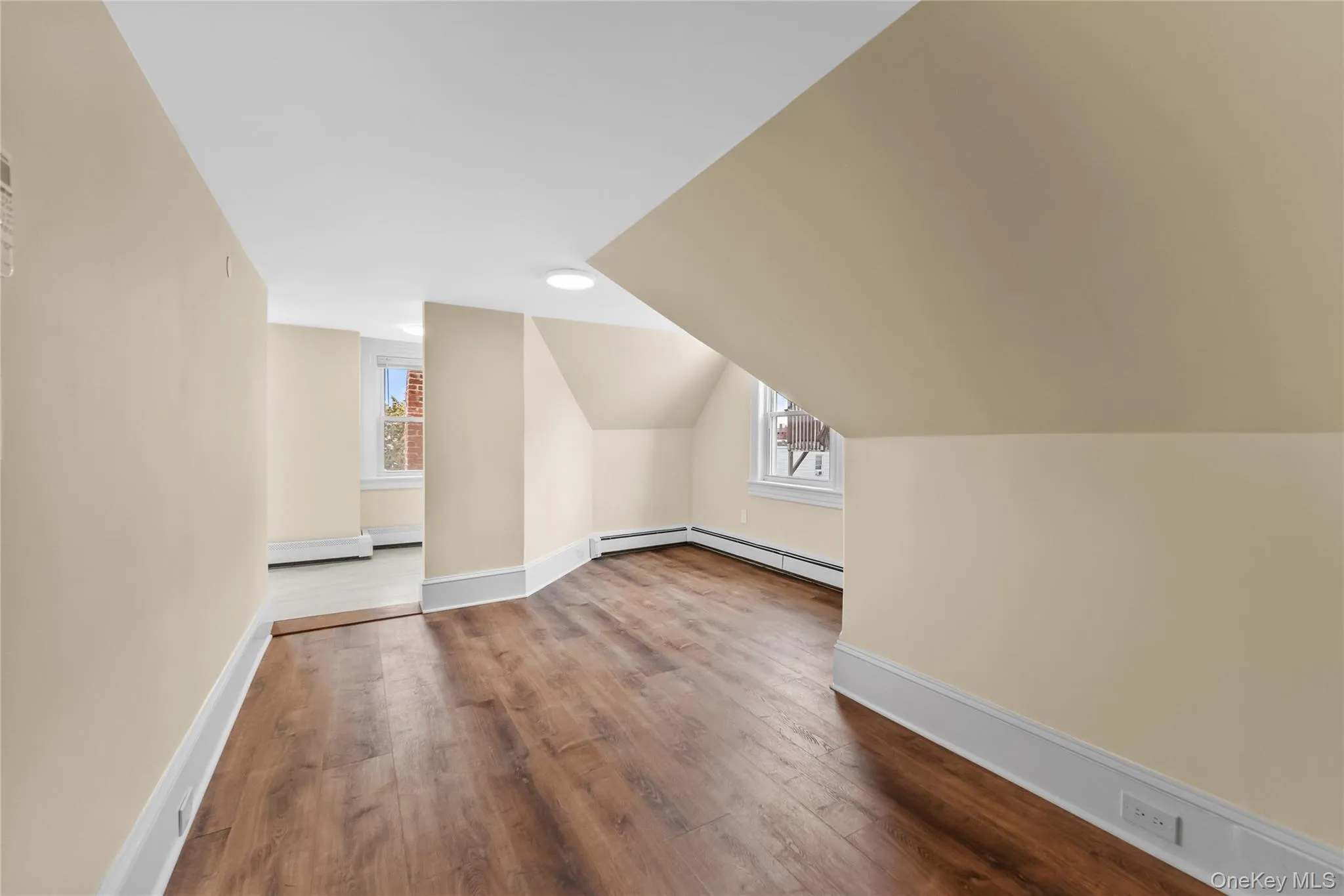 81 Washington Street, Greenburgh, NY, 1 Bedroom Bedrooms, 3 Rooms Rooms,1 BathroomBathrooms,Residential Lease,For Rent,Washington,0,964533 81 Washington Street, Greenburgh, NY, 1 Bedroom Bedrooms, 3 Rooms Rooms,1 BathroomBathrooms,Residential Lease,For Rent,Washington,0,964533