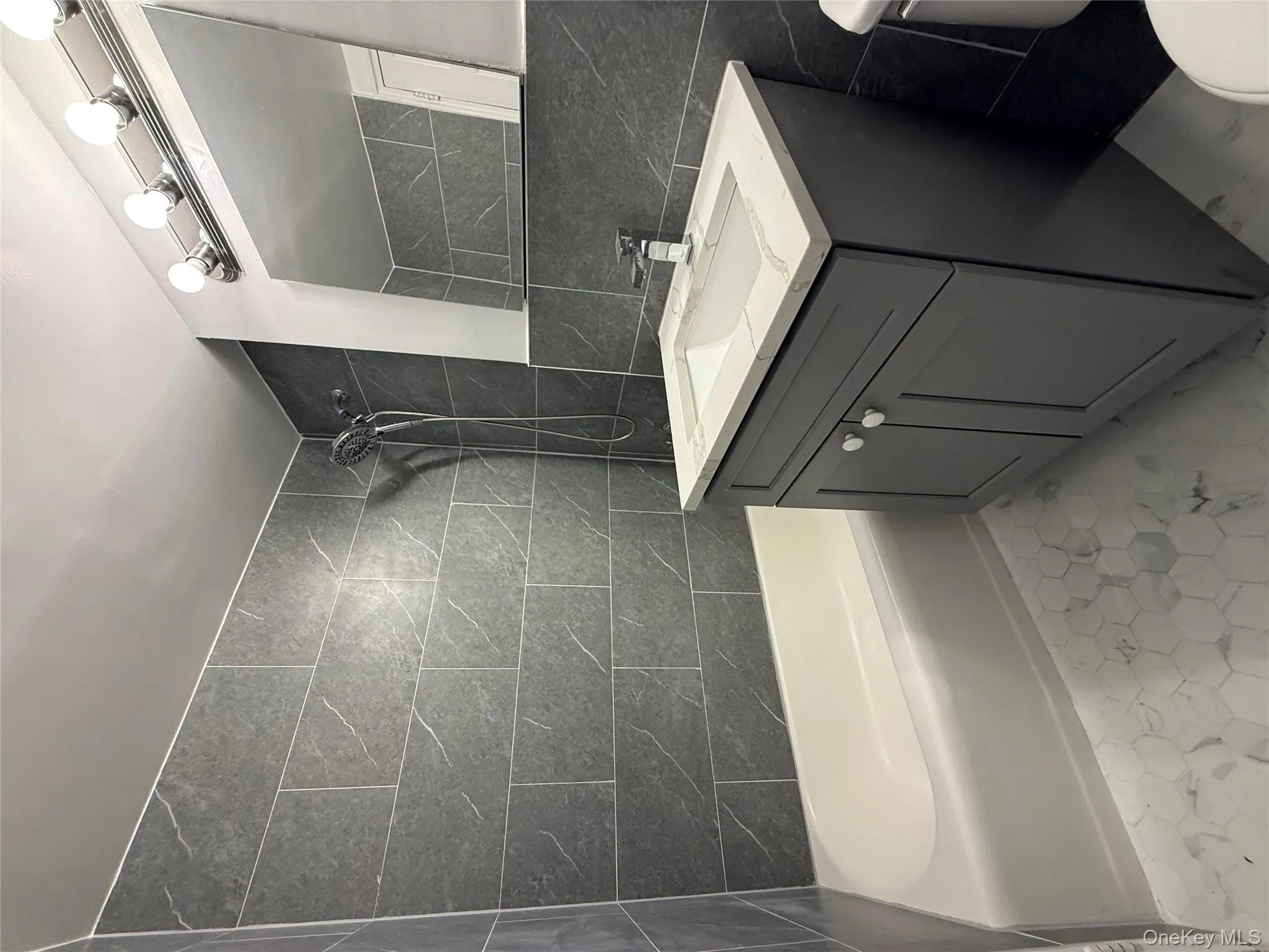 61-55 98TH STREET 98TH, New York, NY, 1 Bedroom Bedrooms, 2 Rooms Rooms,1 BathroomBathrooms,Residential Lease,For Rent,98TH,0,964537 61-55 98TH STREET 98TH, New York, NY, 1 Bedroom Bedrooms, 2 Rooms Rooms,1 BathroomBathrooms,Residential Lease,For Rent,98TH,0,964537