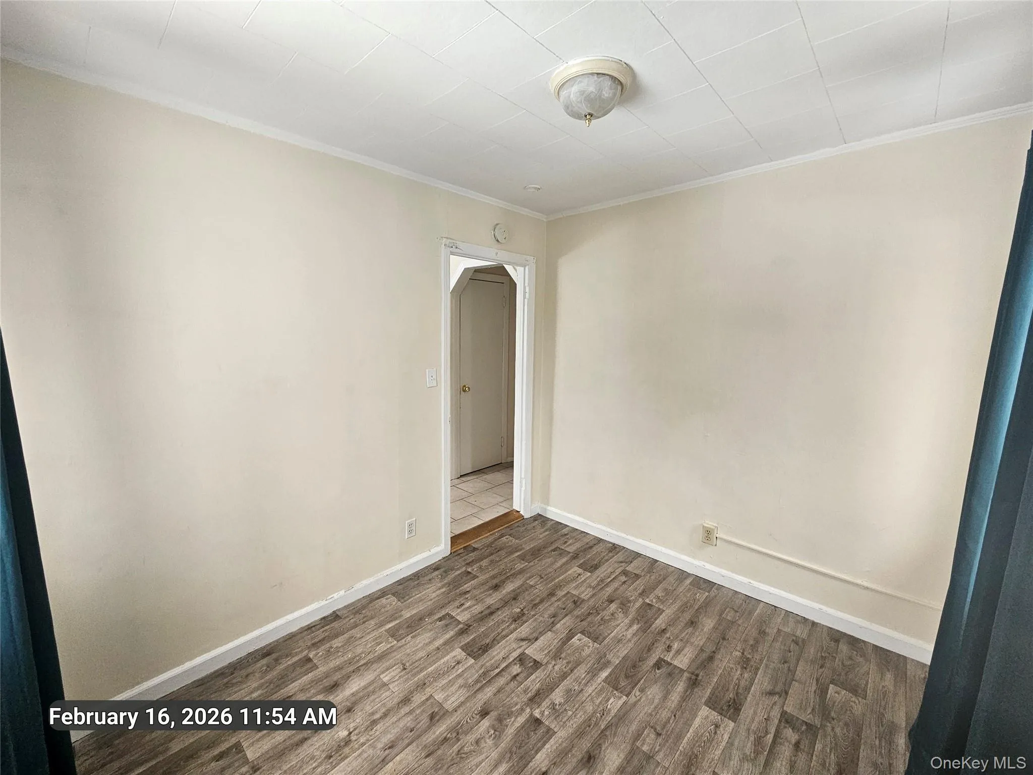 118 Oak Avenue, Brookhaven, NY, 2 Bedrooms Bedrooms, 4 Rooms Rooms,1 BathroomBathrooms,Residential Lease,For Rent,Oak,0,964547 118 Oak Avenue, Brookhaven, NY, 2 Bedrooms Bedrooms, 4 Rooms Rooms,1 BathroomBathrooms,Residential Lease,For Rent,Oak,0,964547