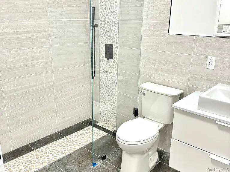 13222 41st Road, New York, NY, 2 Bedrooms Bedrooms, 4 Rooms Rooms,2 BathroomsBathrooms,Residential Lease,For Rent,41st,0,964553 13222 41st Road, New York, NY, 2 Bedrooms Bedrooms, 4 Rooms Rooms,2 BathroomsBathrooms,Residential Lease,For Rent,41st,0,964553