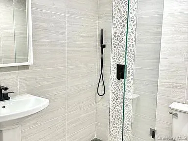 13222 41st Road, New York, NY, 2 Bedrooms Bedrooms, 4 Rooms Rooms,2 BathroomsBathrooms,Residential Lease,For Rent,41st,0,964553 13222 41st Road, New York, NY, 2 Bedrooms Bedrooms, 4 Rooms Rooms,2 BathroomsBathrooms,Residential Lease,For Rent,41st,0,964553