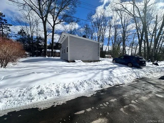 9 Elm Road, Mamakating, NY, 1 Bedroom Bedrooms, 2 Rooms Rooms,1 BathroomBathrooms,Residential Lease,For Rent,Elm,0,964561 9 Elm Road, Mamakating, NY, 1 Bedroom Bedrooms, 2 Rooms Rooms,1 BathroomBathrooms,Residential Lease,For Rent,Elm,0,964561