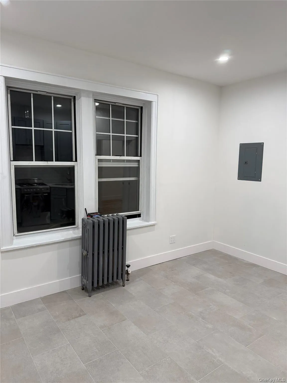 23801 Braddock Avenue, New York, NY, 1 Bedroom Bedrooms, 4 Rooms Rooms,1 BathroomBathrooms,Residential Lease,For Rent,Braddock,0,964575 23801 Braddock Avenue, New York, NY, 1 Bedroom Bedrooms, 4 Rooms Rooms,1 BathroomBathrooms,Residential Lease,For Rent,Braddock,0,964575