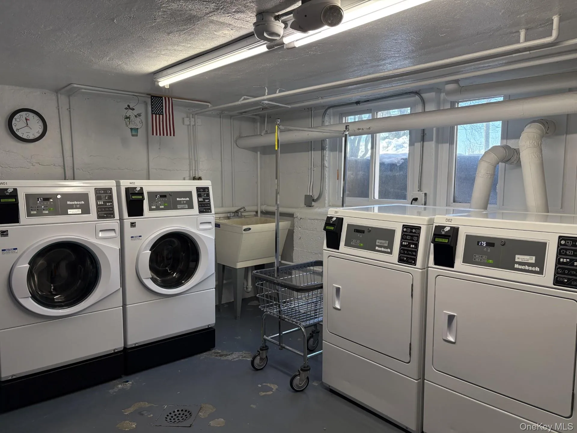 Common laundry in the basement. Common laundry in the basement.