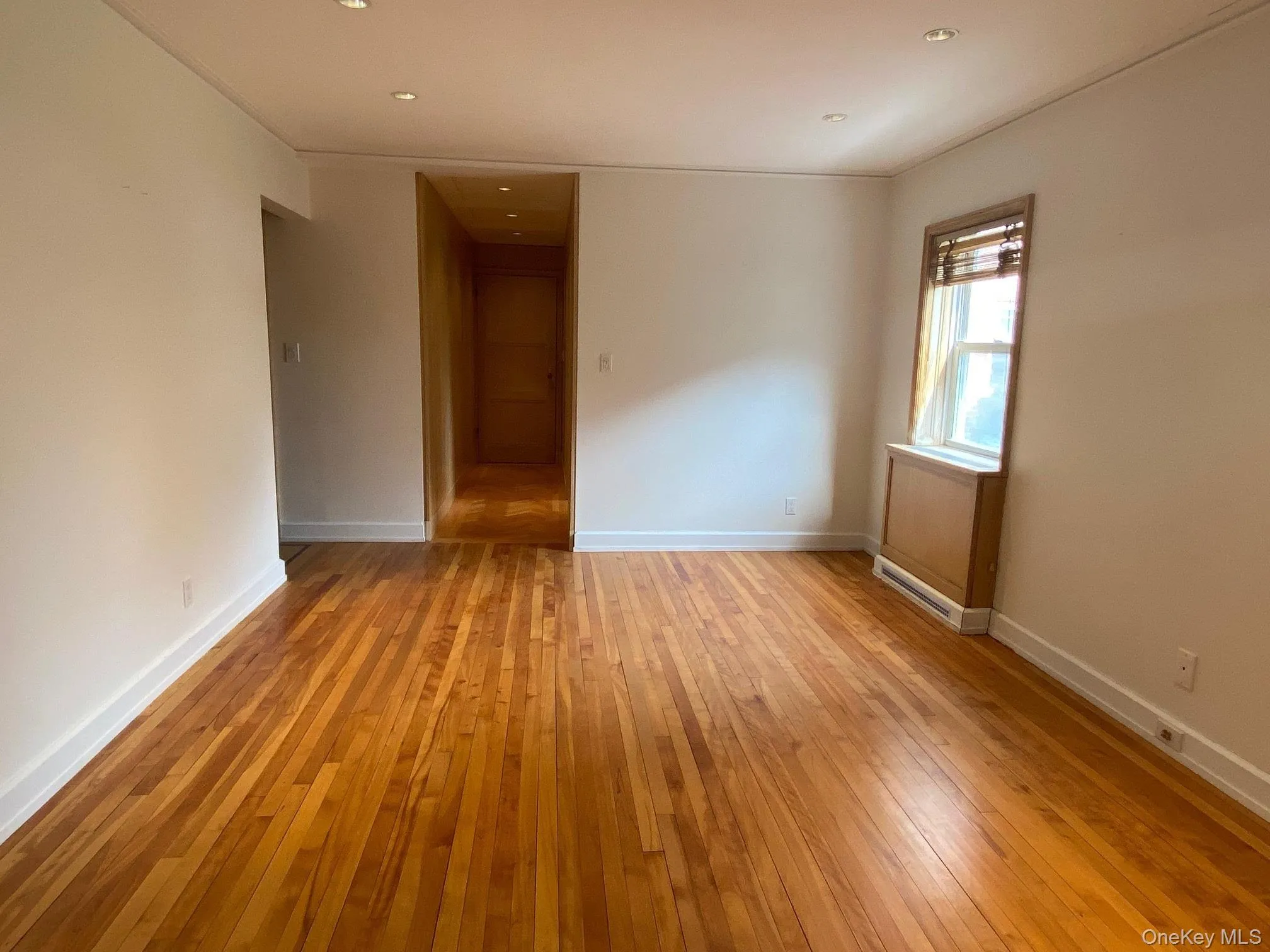 330 Broadway, Greenburgh, NY, 2 Bedrooms Bedrooms, 4 Rooms Rooms,1 BathroomBathrooms,Residential Lease,For Rent,Broadway,0,964576 330 Broadway, Greenburgh, NY, 2 Bedrooms Bedrooms, 4 Rooms Rooms,1 BathroomBathrooms,Residential Lease,For Rent,Broadway,0,964576