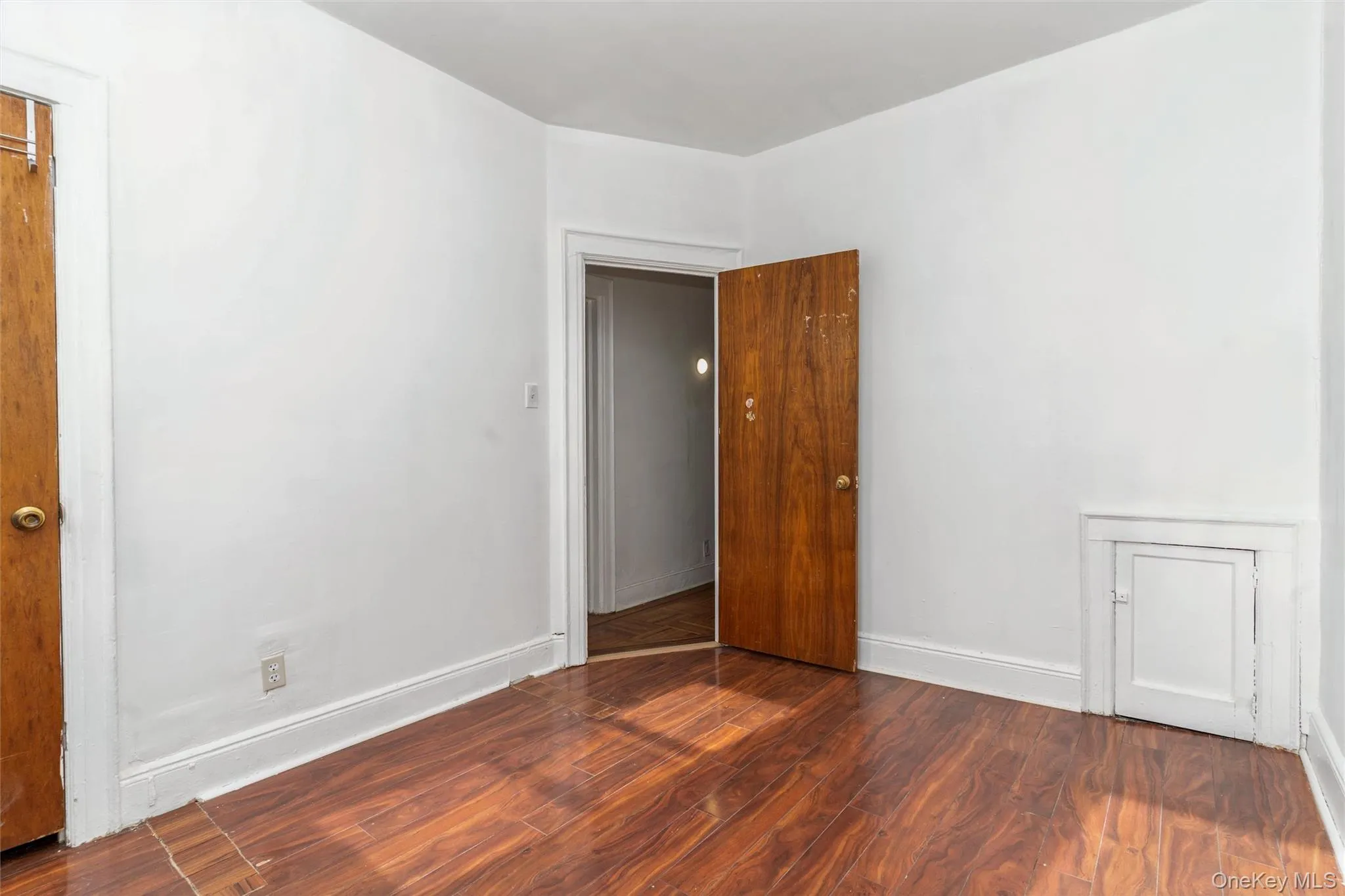 9312 Avenue M, New York, NY, 3 Bedrooms Bedrooms, 7 Rooms Rooms,2 BathroomsBathrooms,Residential Lease,For Rent,Avenue M,0,964628 9312 Avenue M, New York, NY, 3 Bedrooms Bedrooms, 7 Rooms Rooms,2 BathroomsBathrooms,Residential Lease,For Rent,Avenue M,0,964628