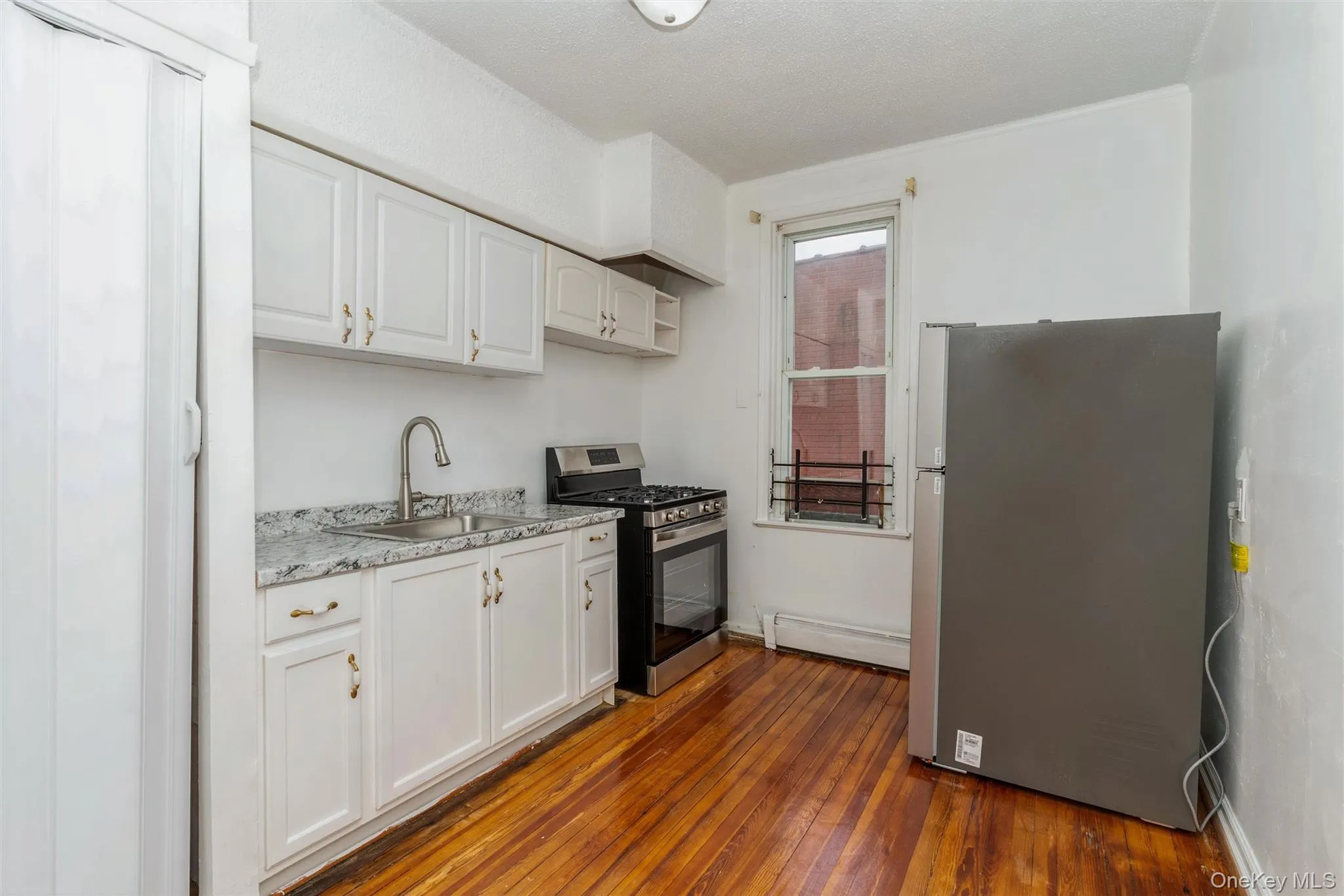 9312 Avenue M, New York, NY, 3 Bedrooms Bedrooms, 7 Rooms Rooms,2 BathroomsBathrooms,Residential Lease,For Rent,Avenue M,0,964628 9312 Avenue M, New York, NY, 3 Bedrooms Bedrooms, 7 Rooms Rooms,2 BathroomsBathrooms,Residential Lease,For Rent,Avenue M,0,964628