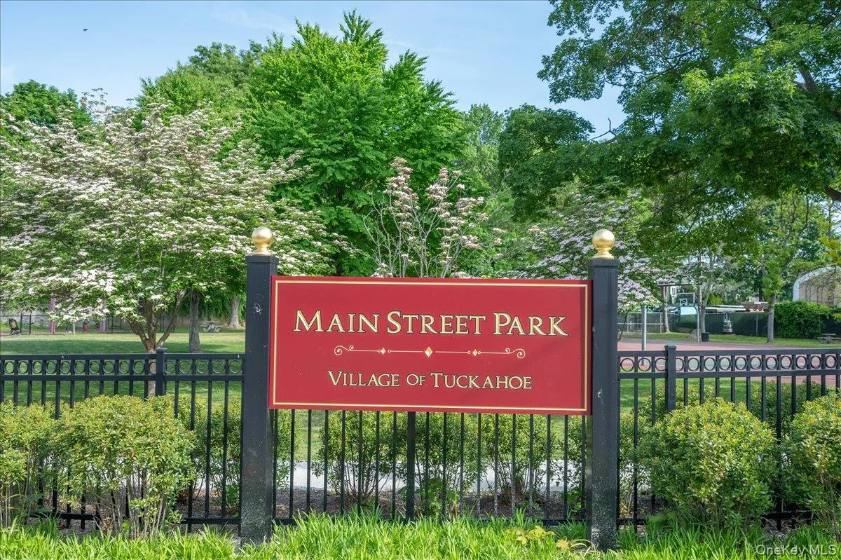 21 Fairview Avenue, Eastchester, NY, 1 Bedroom Bedrooms, 3 Rooms Rooms,1 BathroomBathrooms,Residential Lease,For Rent,Fairview,0,964635 21 Fairview Avenue, Eastchester, NY, 1 Bedroom Bedrooms, 3 Rooms Rooms,1 BathroomBathrooms,Residential Lease,For Rent,Fairview,0,964635