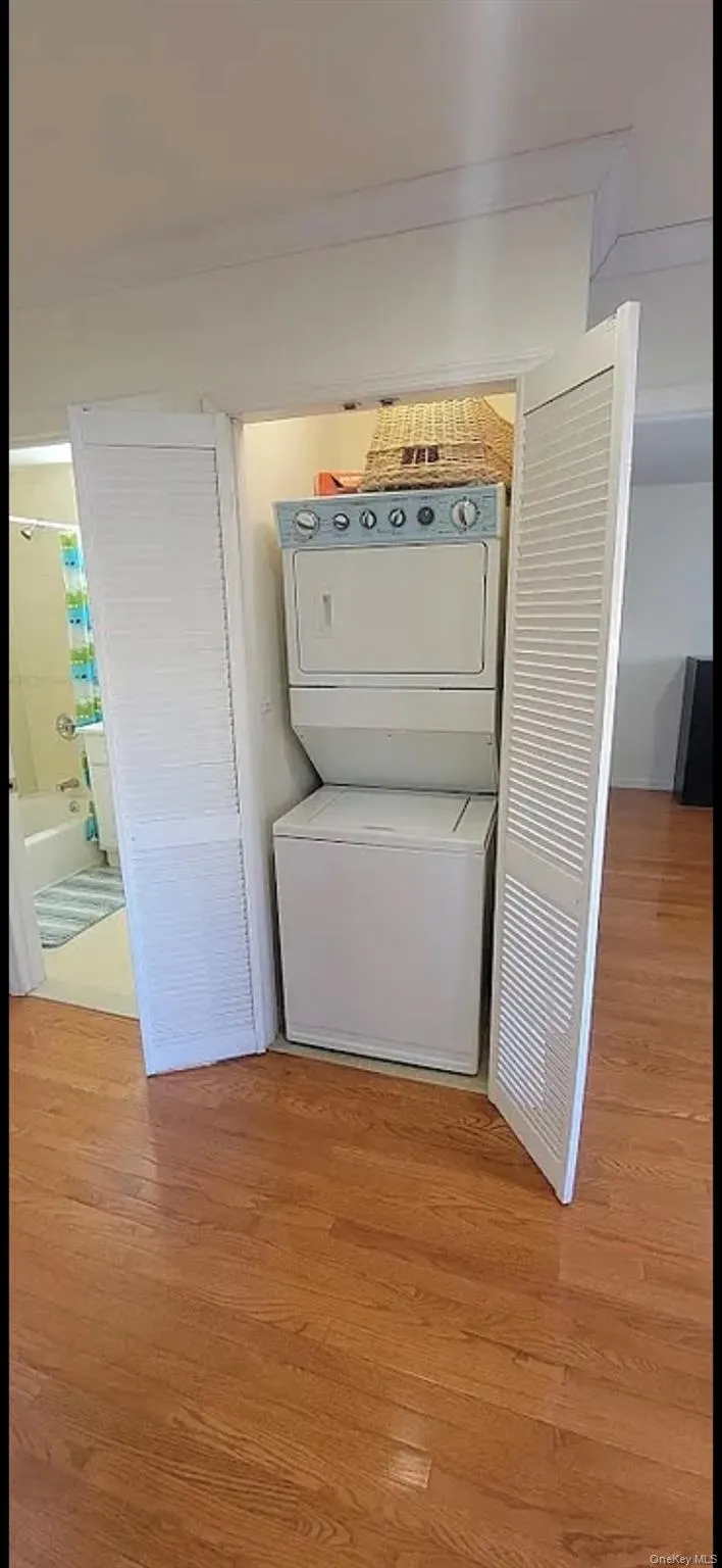 64-73 Austin Street, New York, NY, 2 Bedrooms Bedrooms, 4 Rooms Rooms,2 BathroomsBathrooms,Residential Lease,For Rent,Austin,0,964646 64-73 Austin Street, New York, NY, 2 Bedrooms Bedrooms, 4 Rooms Rooms,2 BathroomsBathrooms,Residential Lease,For Rent,Austin,0,964646