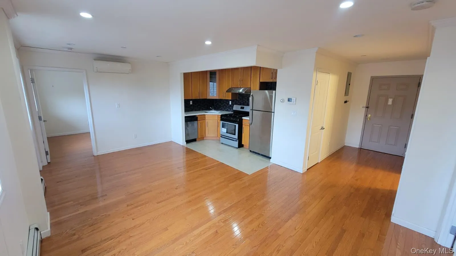 64-73 Austin Street, New York, NY, 2 Bedrooms Bedrooms, 4 Rooms Rooms,2 BathroomsBathrooms,Residential Lease,For Rent,Austin,0,964646 64-73 Austin Street, New York, NY, 2 Bedrooms Bedrooms, 4 Rooms Rooms,2 BathroomsBathrooms,Residential Lease,For Rent,Austin,0,964646
