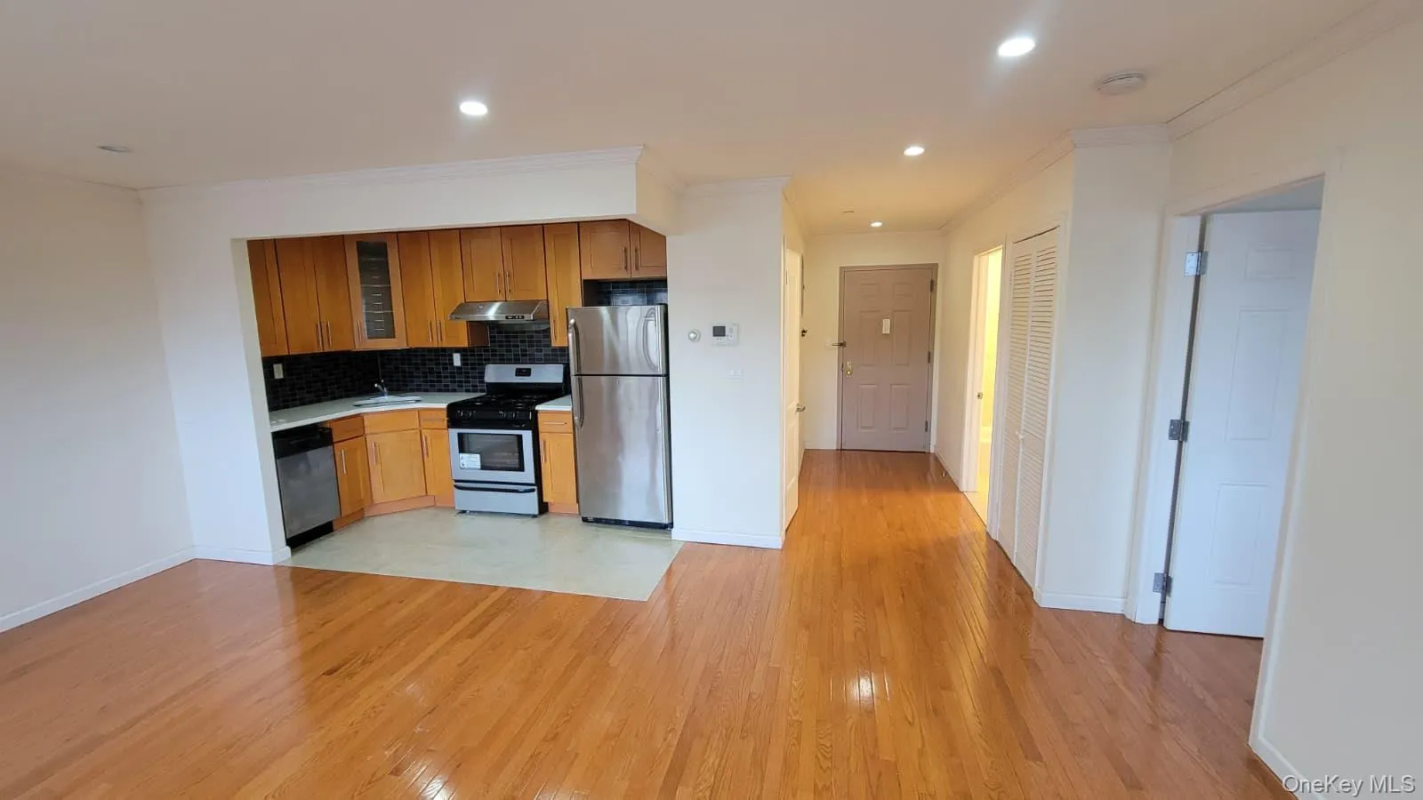 64-73 Austin Street, New York, NY, 2 Bedrooms Bedrooms, 4 Rooms Rooms,2 BathroomsBathrooms,Residential Lease,For Rent,Austin,0,964646 64-73 Austin Street, New York, NY, 2 Bedrooms Bedrooms, 4 Rooms Rooms,2 BathroomsBathrooms,Residential Lease,For Rent,Austin,0,964646