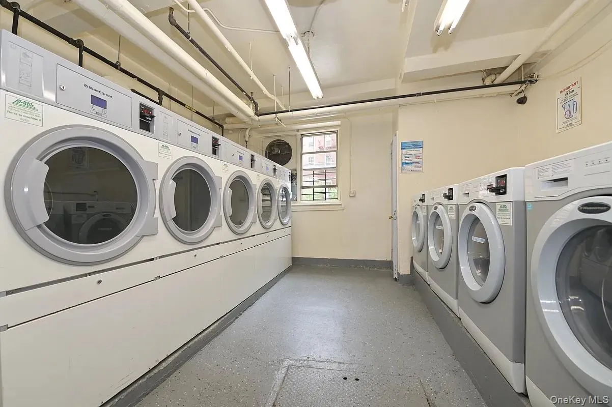 76-36 113th Street, New York, NY, 3 Bedrooms Bedrooms, 6 Rooms Rooms,2 BathroomsBathrooms,Residential,For Rent,113th,0,964657 76-36 113th Street, New York, NY, 3 Bedrooms Bedrooms, 6 Rooms Rooms,2 BathroomsBathrooms,Residential,For Rent,113th,0,964657