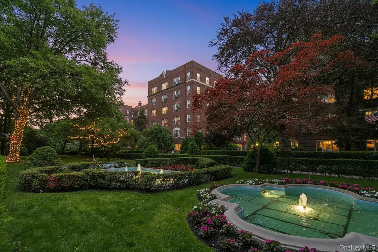 76-36 113th Street, New York, NY, 3 Bedrooms Bedrooms, 6 Rooms Rooms,2 BathroomsBathrooms,Residential,For Rent,113th,0,964657 76-36 113th Street, New York, NY, 3 Bedrooms Bedrooms, 6 Rooms Rooms,2 BathroomsBathrooms,Residential,For Rent,113th,0,964657
