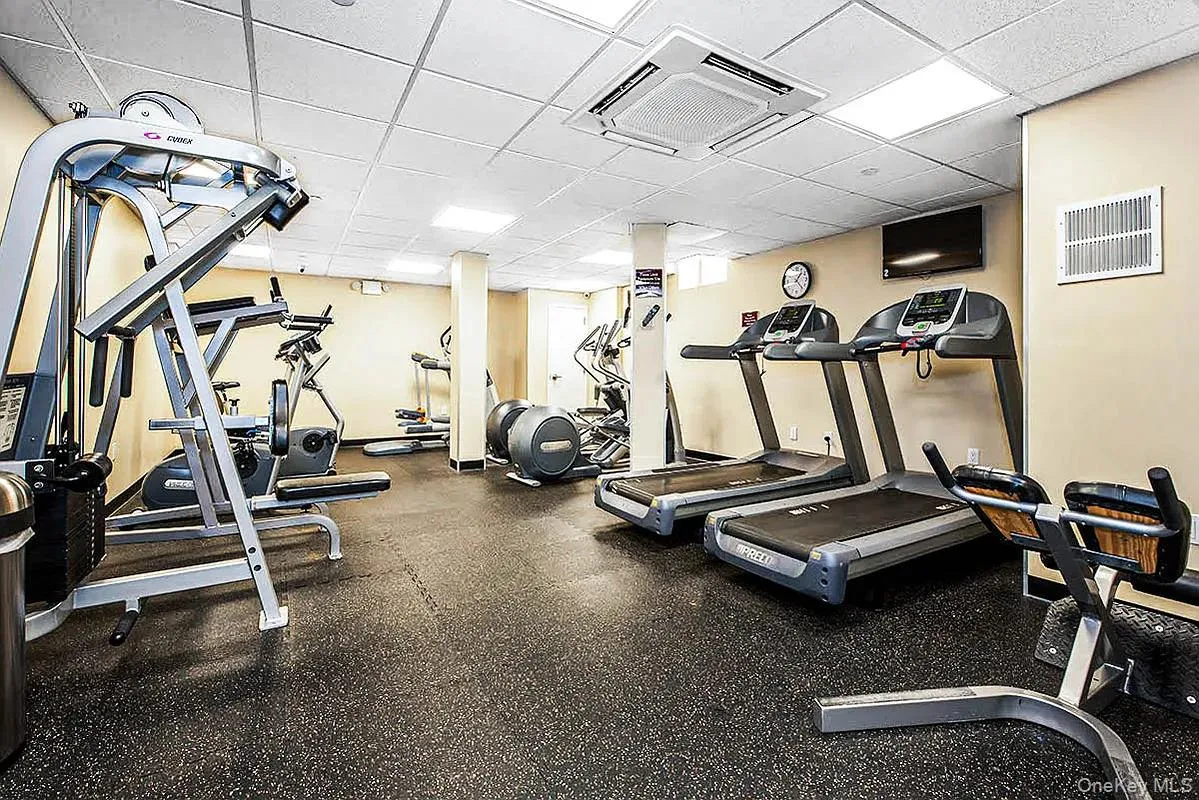 76-36 113th Street, New York, NY, 3 Bedrooms Bedrooms, 6 Rooms Rooms,2 BathroomsBathrooms,Residential,For Rent,113th,0,964657 76-36 113th Street, New York, NY, 3 Bedrooms Bedrooms, 6 Rooms Rooms,2 BathroomsBathrooms,Residential,For Rent,113th,0,964657