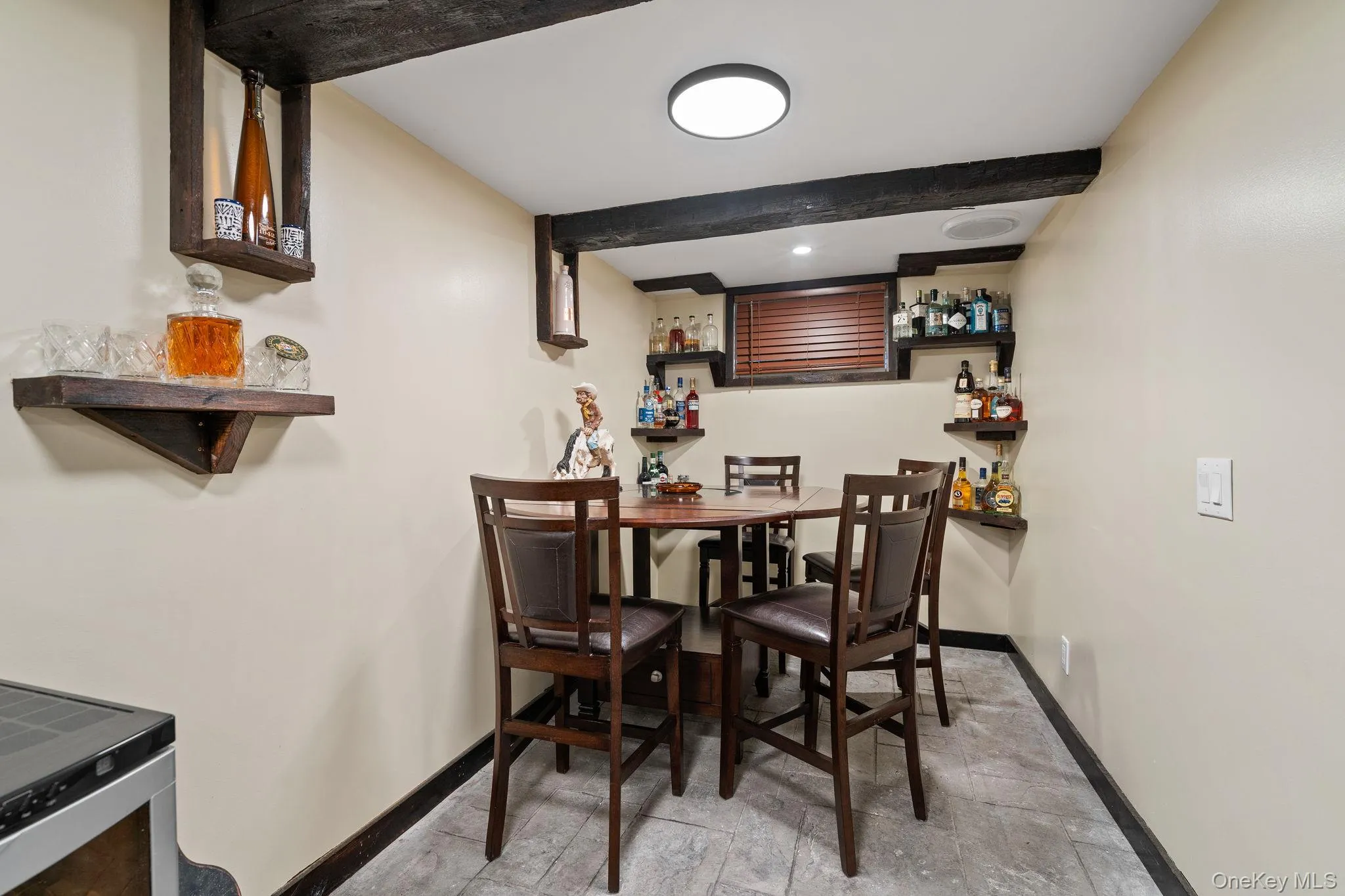 42 Colonial Avenue, Warwick (town), NY, 3 Bedrooms Bedrooms, 13 Rooms Rooms,2 BathroomsBathrooms,Residential,For Rent,Colonial,0,964674 42 Colonial Avenue, Warwick (town), NY, 3 Bedrooms Bedrooms, 13 Rooms Rooms,2 BathroomsBathrooms,Residential,For Rent,Colonial,0,964674