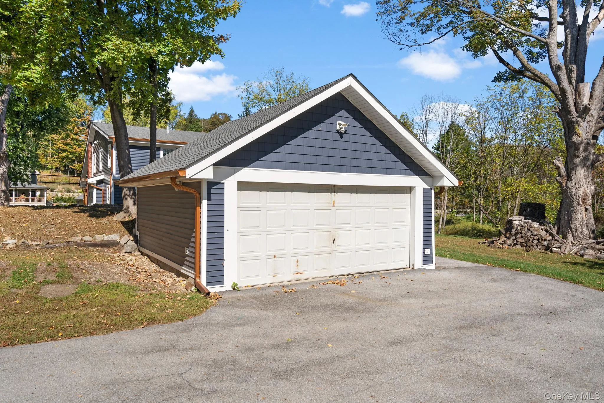 View of detached garage View of detached garage