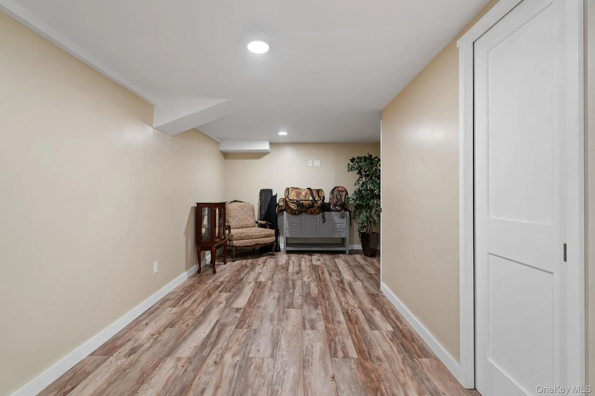 42 Colonial Avenue, Warwick (town), NY, 3 Bedrooms Bedrooms, 13 Rooms Rooms,2 BathroomsBathrooms,Residential,For Rent,Colonial,0,964674 42 Colonial Avenue, Warwick (town), NY, 3 Bedrooms Bedrooms, 13 Rooms Rooms,2 BathroomsBathrooms,Residential,For Rent,Colonial,0,964674