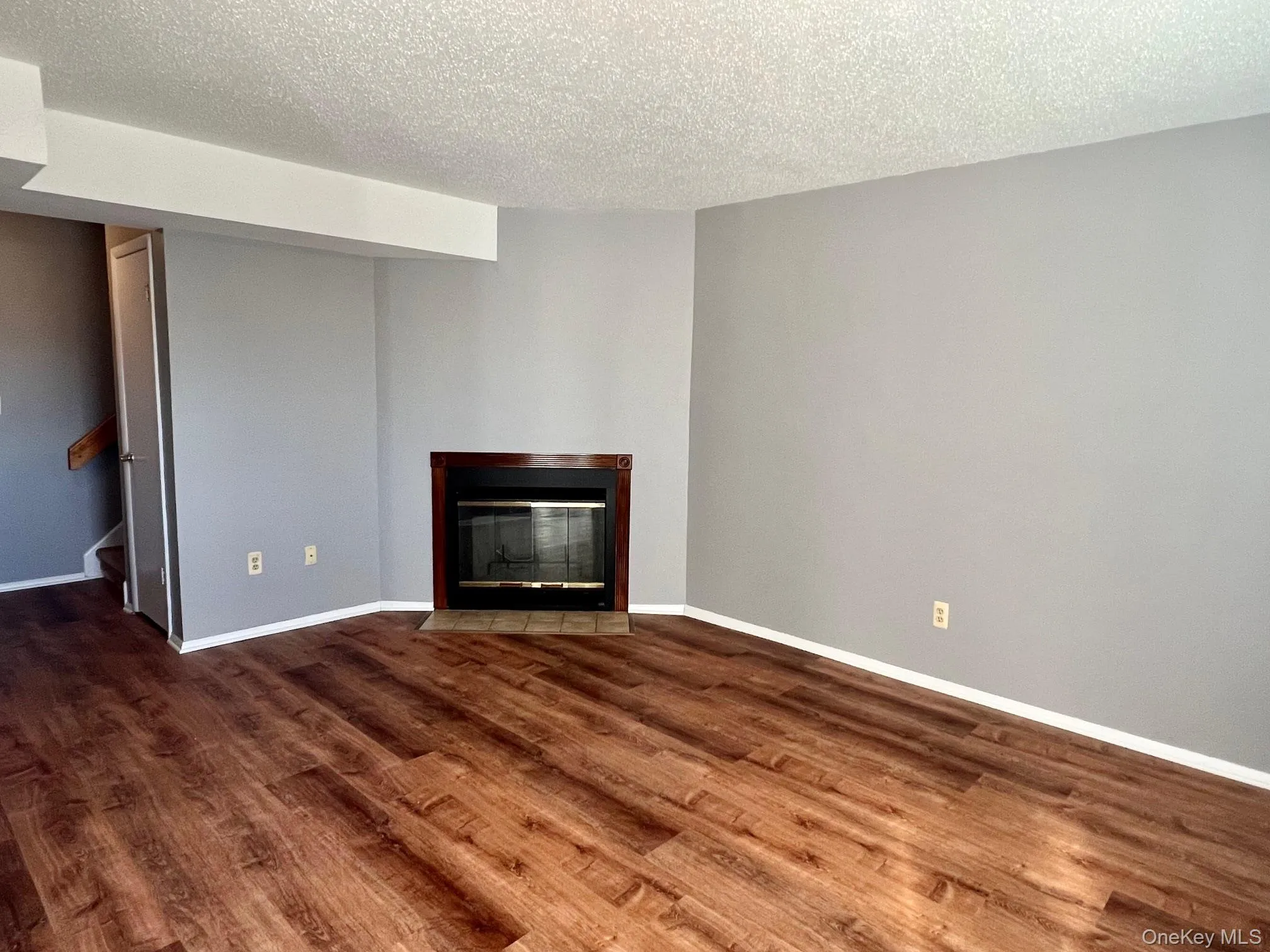 3917 Whispering Hills, Chester Town, NY, 2 Bedrooms Bedrooms, 6 Rooms Rooms,1 BathroomBathrooms,Residential Lease,For Rent,Whispering,0,964688 3917 Whispering Hills, Chester Town, NY, 2 Bedrooms Bedrooms, 6 Rooms Rooms,1 BathroomBathrooms,Residential Lease,For Rent,Whispering,0,964688