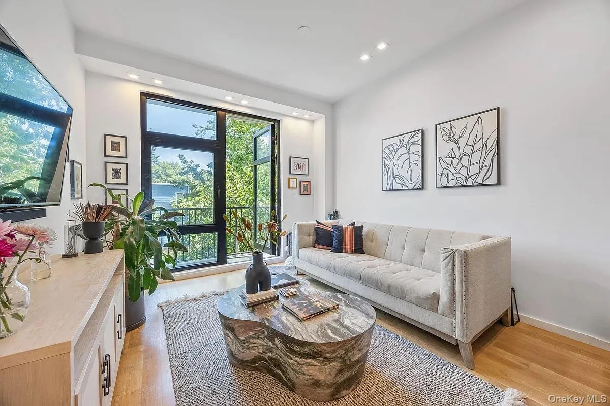 1110 Madison Street, New York, NY, 1 Bedroom Bedrooms, 3 Rooms Rooms,1 BathroomBathrooms,Residential Lease,For Rent,Madison,0,964691 1110 Madison Street, New York, NY, 1 Bedroom Bedrooms, 3 Rooms Rooms,1 BathroomBathrooms,Residential Lease,For Rent,Madison,0,964691