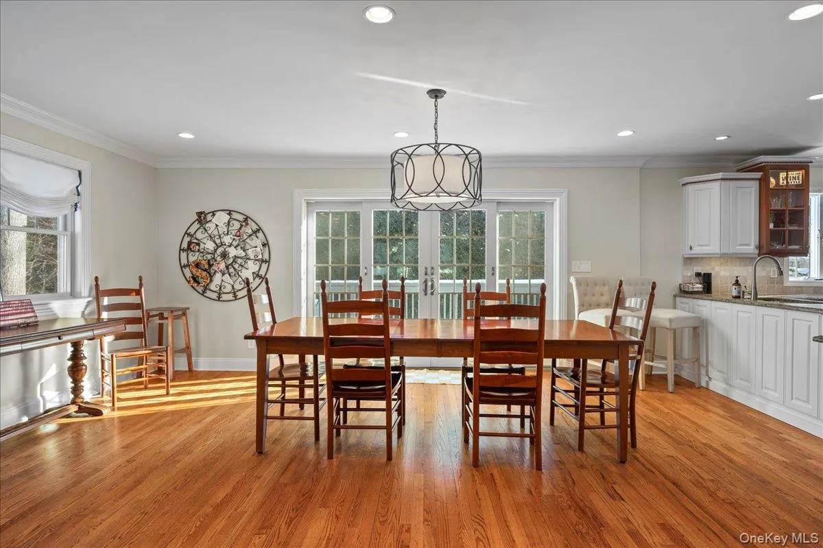 299 STRATTON Road, New Rochelle, NY, 4 Bedrooms Bedrooms, 8 Rooms Rooms,3 BathroomsBathrooms,Residential,For Rent,STRATTON,0,964716 299 STRATTON Road, New Rochelle, NY, 4 Bedrooms Bedrooms, 8 Rooms Rooms,3 BathroomsBathrooms,Residential,For Rent,STRATTON,0,964716