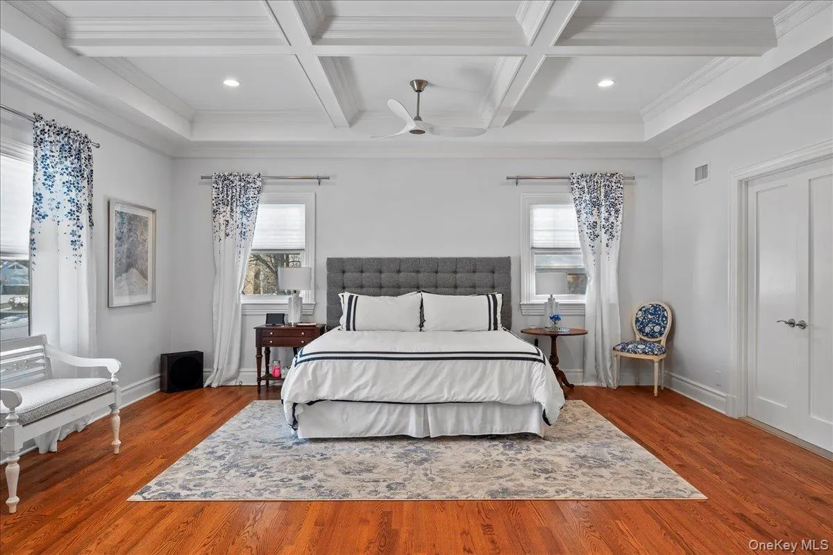 299 STRATTON Road, New Rochelle, NY, 4 Bedrooms Bedrooms, 8 Rooms Rooms,3 BathroomsBathrooms,Residential,For Rent,STRATTON,0,964716 299 STRATTON Road, New Rochelle, NY, 4 Bedrooms Bedrooms, 8 Rooms Rooms,3 BathroomsBathrooms,Residential,For Rent,STRATTON,0,964716