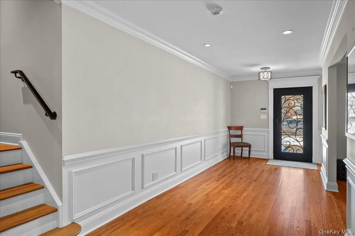 299 STRATTON Road, New Rochelle, NY, 4 Bedrooms Bedrooms, 8 Rooms Rooms,3 BathroomsBathrooms,Residential,For Rent,STRATTON,0,964716 299 STRATTON Road, New Rochelle, NY, 4 Bedrooms Bedrooms, 8 Rooms Rooms,3 BathroomsBathrooms,Residential,For Rent,STRATTON,0,964716