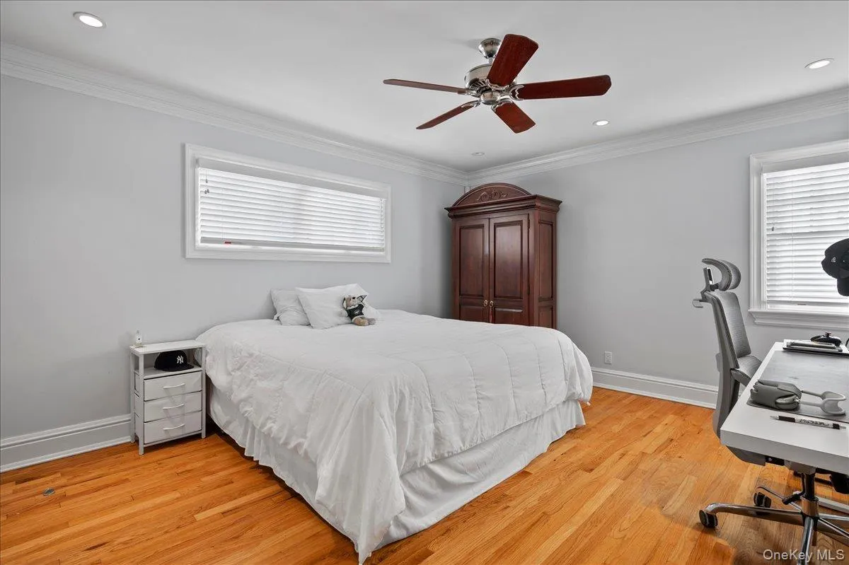 299 STRATTON Road, New Rochelle, NY, 4 Bedrooms Bedrooms, 8 Rooms Rooms,3 BathroomsBathrooms,Residential,For Rent,STRATTON,0,964716 299 STRATTON Road, New Rochelle, NY, 4 Bedrooms Bedrooms, 8 Rooms Rooms,3 BathroomsBathrooms,Residential,For Rent,STRATTON,0,964716
