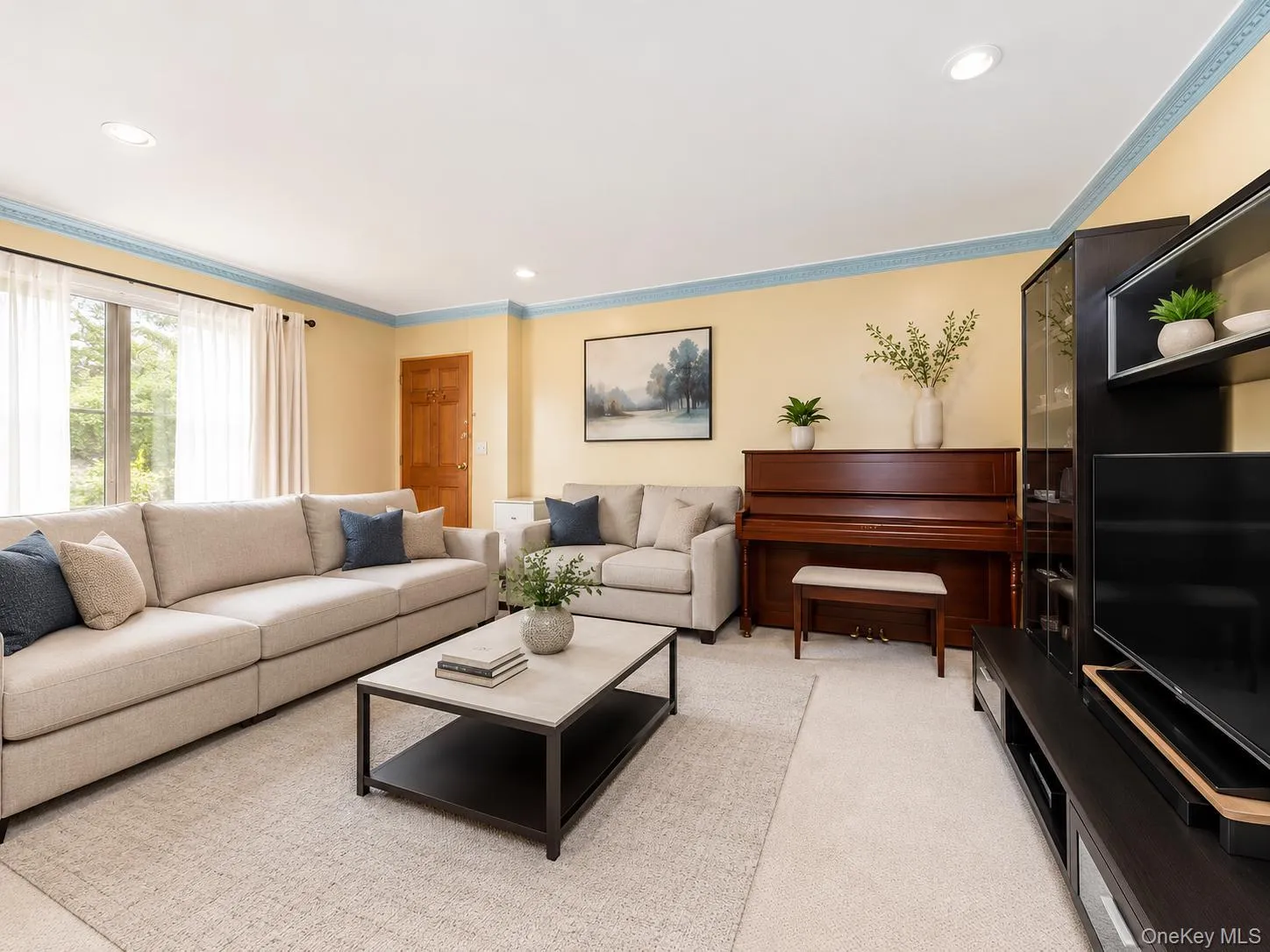 5702 246th Crescent, New York, NY, 3 Bedrooms Bedrooms, 5 Rooms Rooms,1 BathroomBathrooms,Residential,For Rent,246th,0,964719 5702 246th Crescent, New York, NY, 3 Bedrooms Bedrooms, 5 Rooms Rooms,1 BathroomBathrooms,Residential,For Rent,246th,0,964719