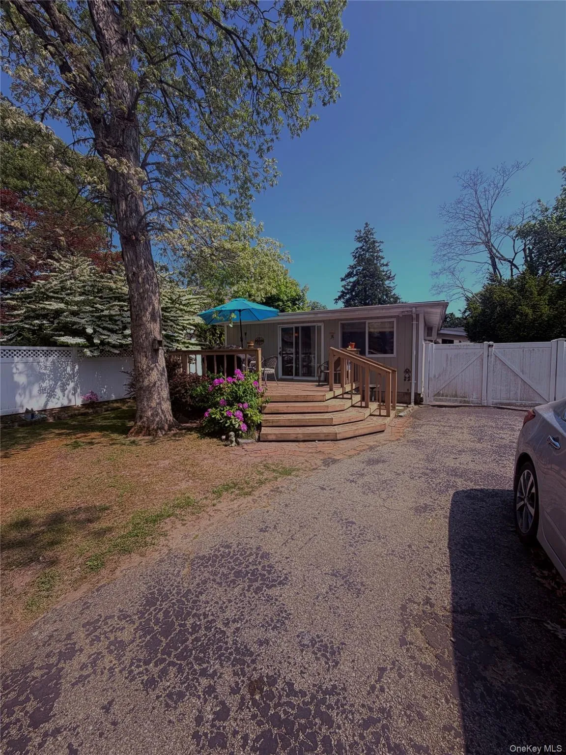 15 Maple Street, West Babylon, NY, 3 Bedrooms Bedrooms, 7 Rooms Rooms,2 BathroomsBathrooms,Residential,For Rent,Maple,0,964720 15 Maple Street, West Babylon, NY, 3 Bedrooms Bedrooms, 7 Rooms Rooms,2 BathroomsBathrooms,Residential,For Rent,Maple,0,964720