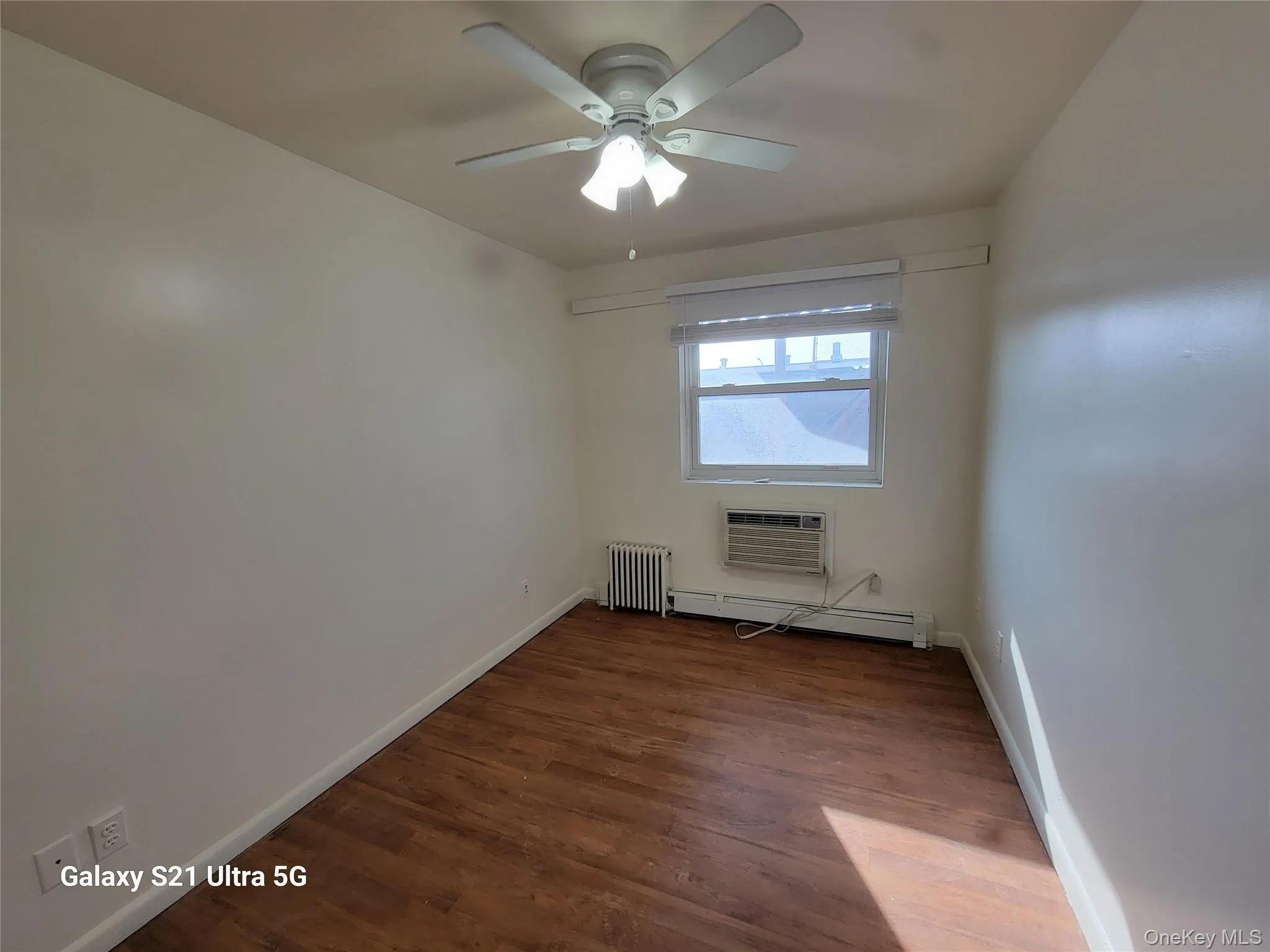48-82 37th Street, New York, NY, 3 Bedrooms Bedrooms, 7 Rooms Rooms,2 BathroomsBathrooms,Residential Lease,For Rent,37th,0,964730 48-82 37th Street, New York, NY, 3 Bedrooms Bedrooms, 7 Rooms Rooms,2 BathroomsBathrooms,Residential Lease,For Rent,37th,0,964730